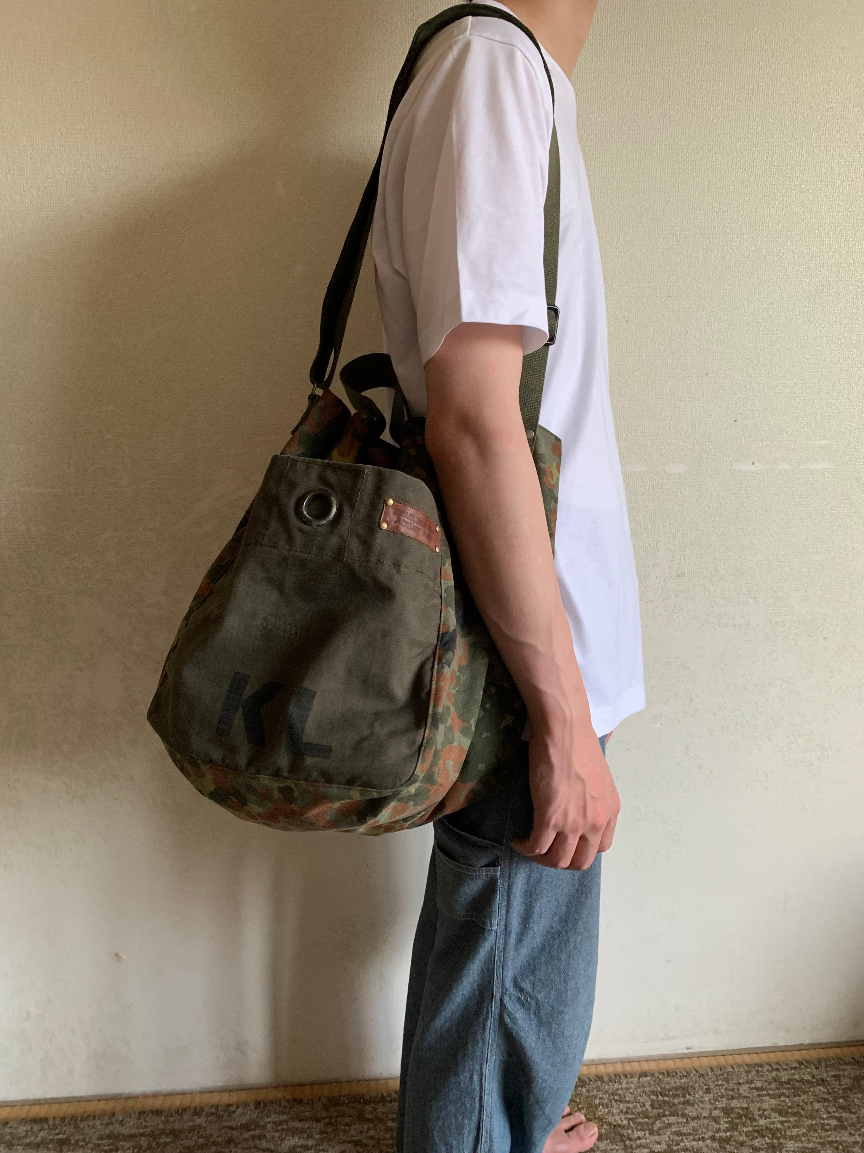 military shoulder tote bag 送込 ミリタリー リメイク ショルダー