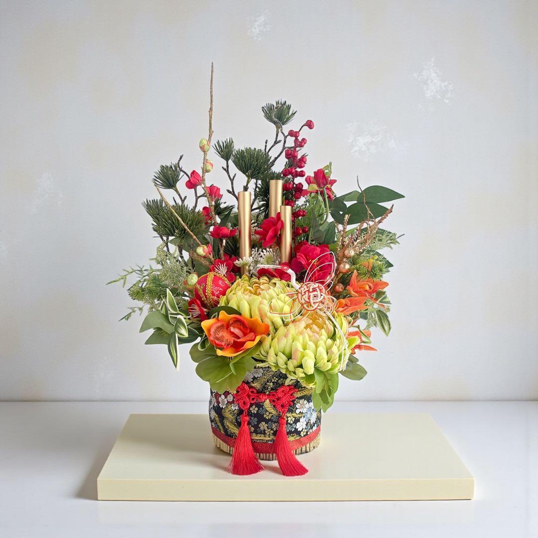 ⑮ 和モダン門松 M｜可憐な花々と竹が奏でる、モカアンドマルシェの