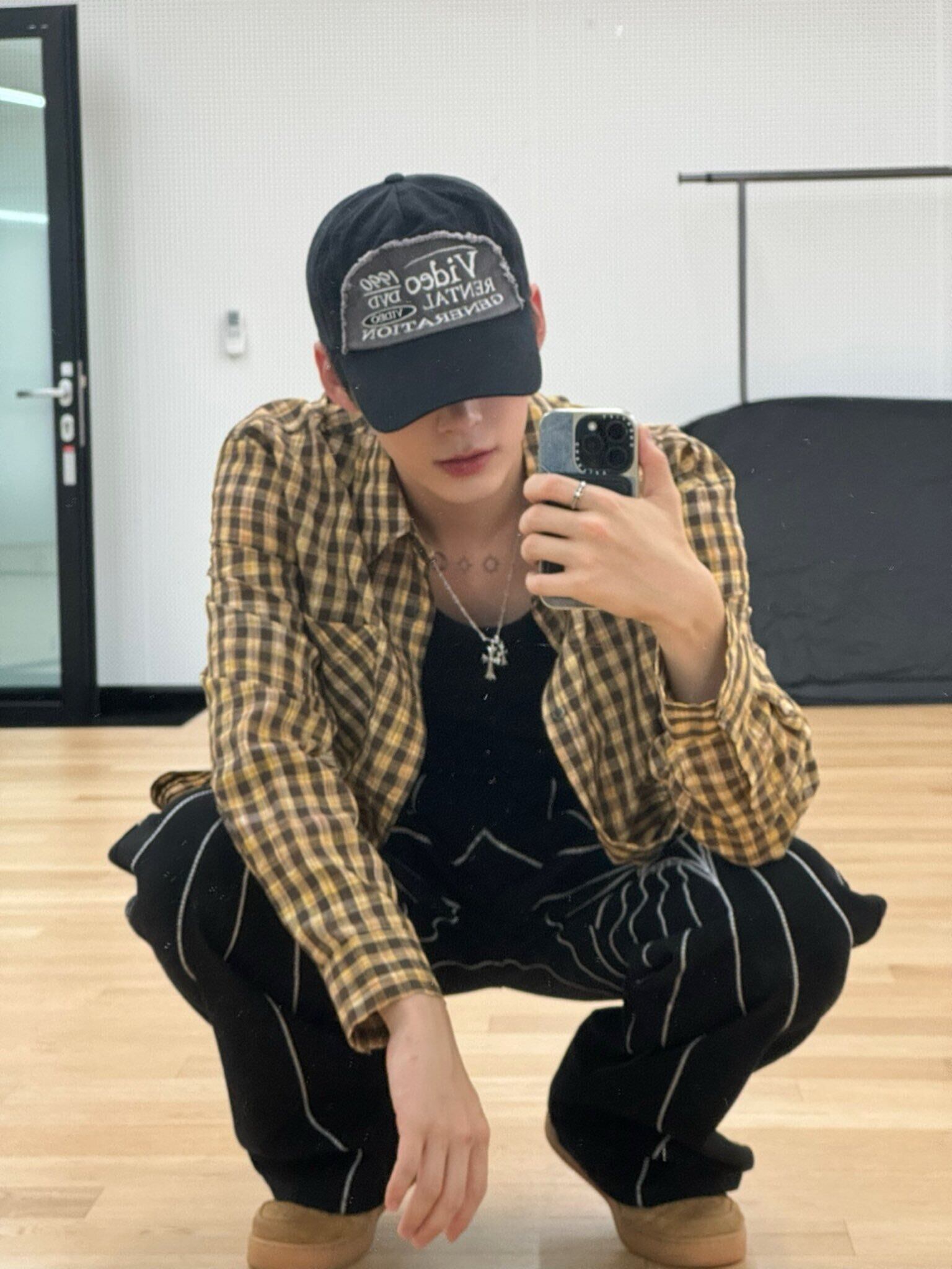 ☆ZEROBASEONE ソンハンビン 着用！！【THE COLDEST MOMENT】TCM video