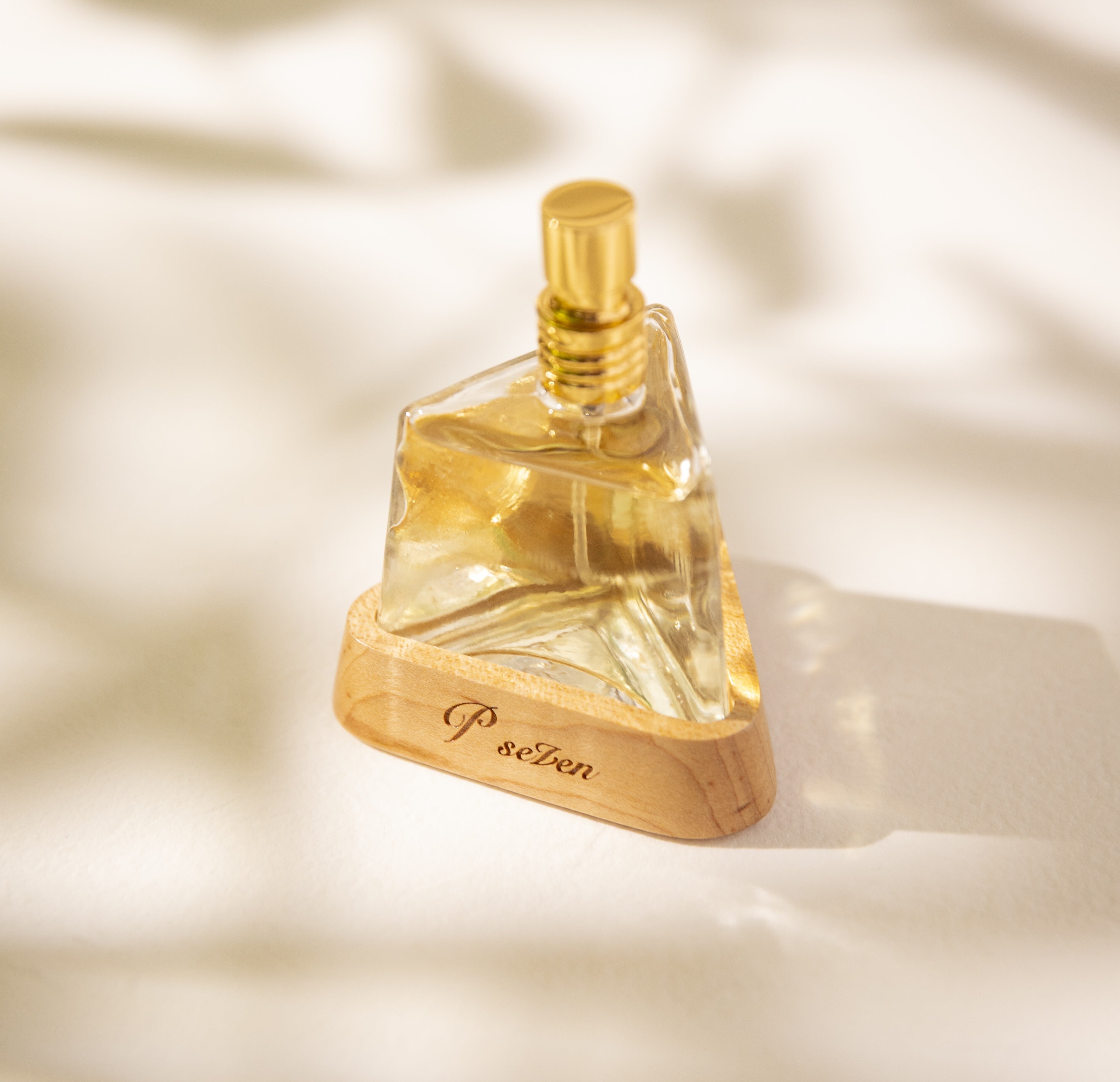 暗香 Aged Tea オードパルファン 66ml | P.Seven茶香水