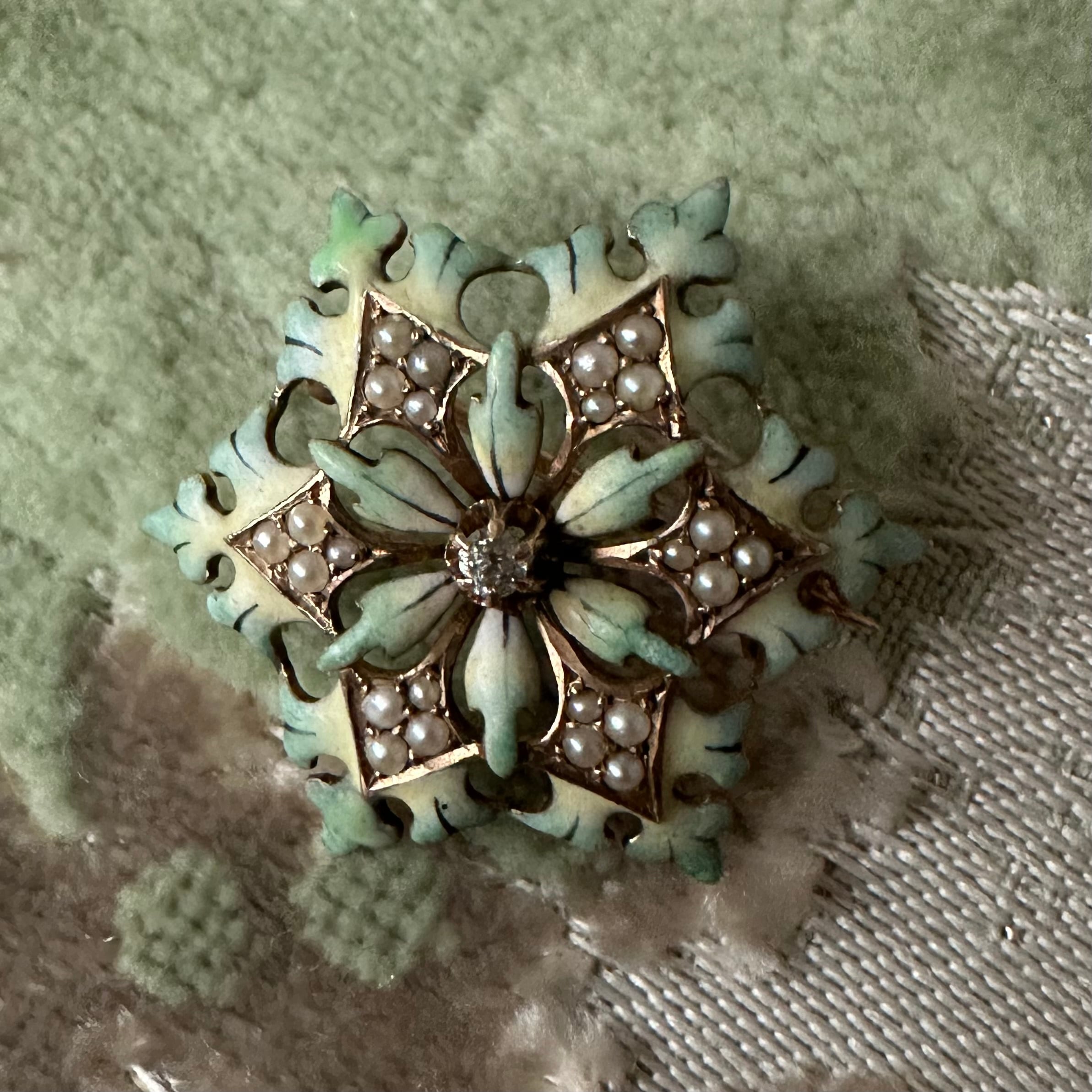 ブローチ | Victorian Box