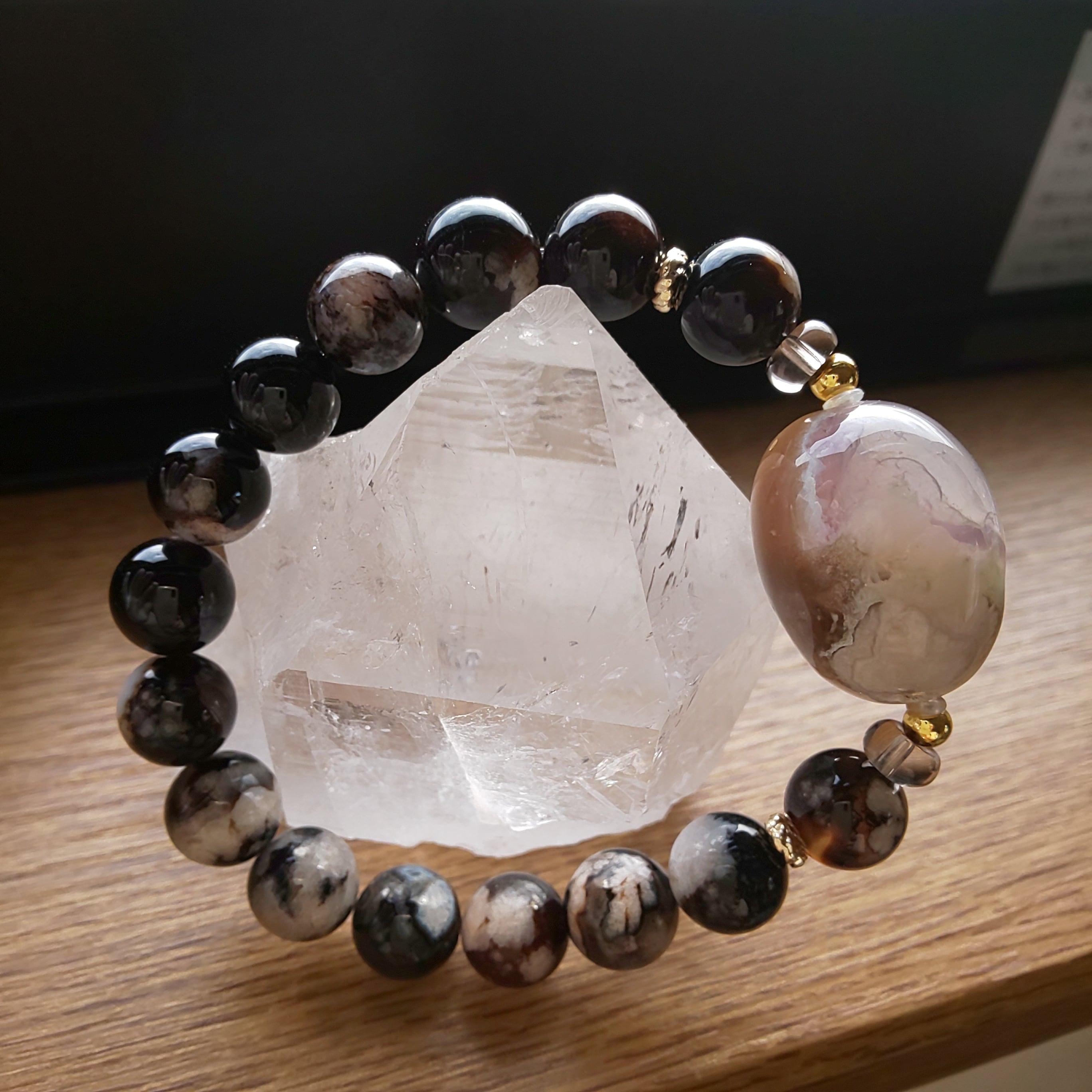 黒桜瑪瑙 × 黒桜瑪瑙 | 天然石 〜言霊〜 楓