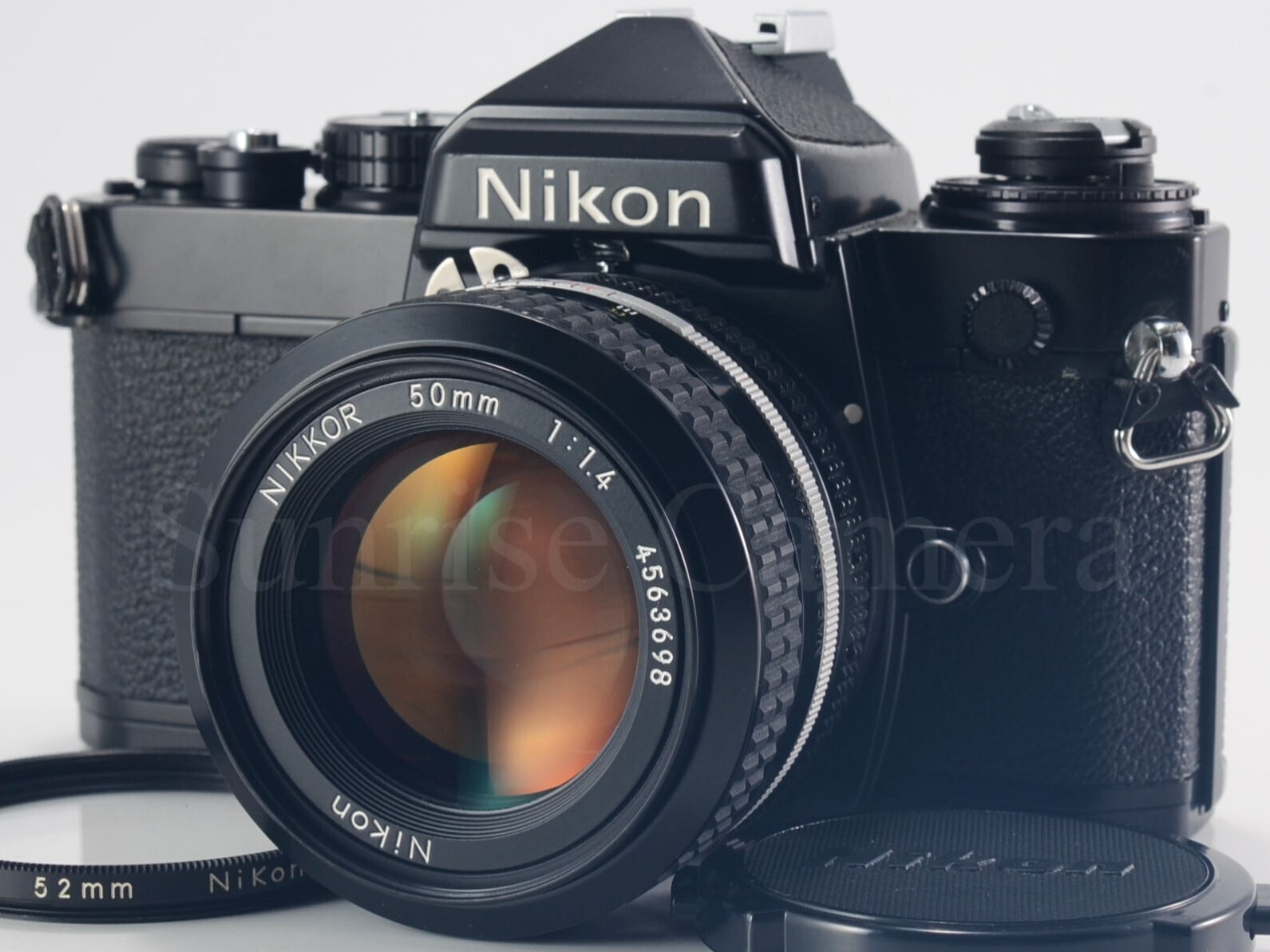 Nikon FE 一眼レフカメラ 完動 Nikon FE 一眼レフカメラ 完動 ニコンFE