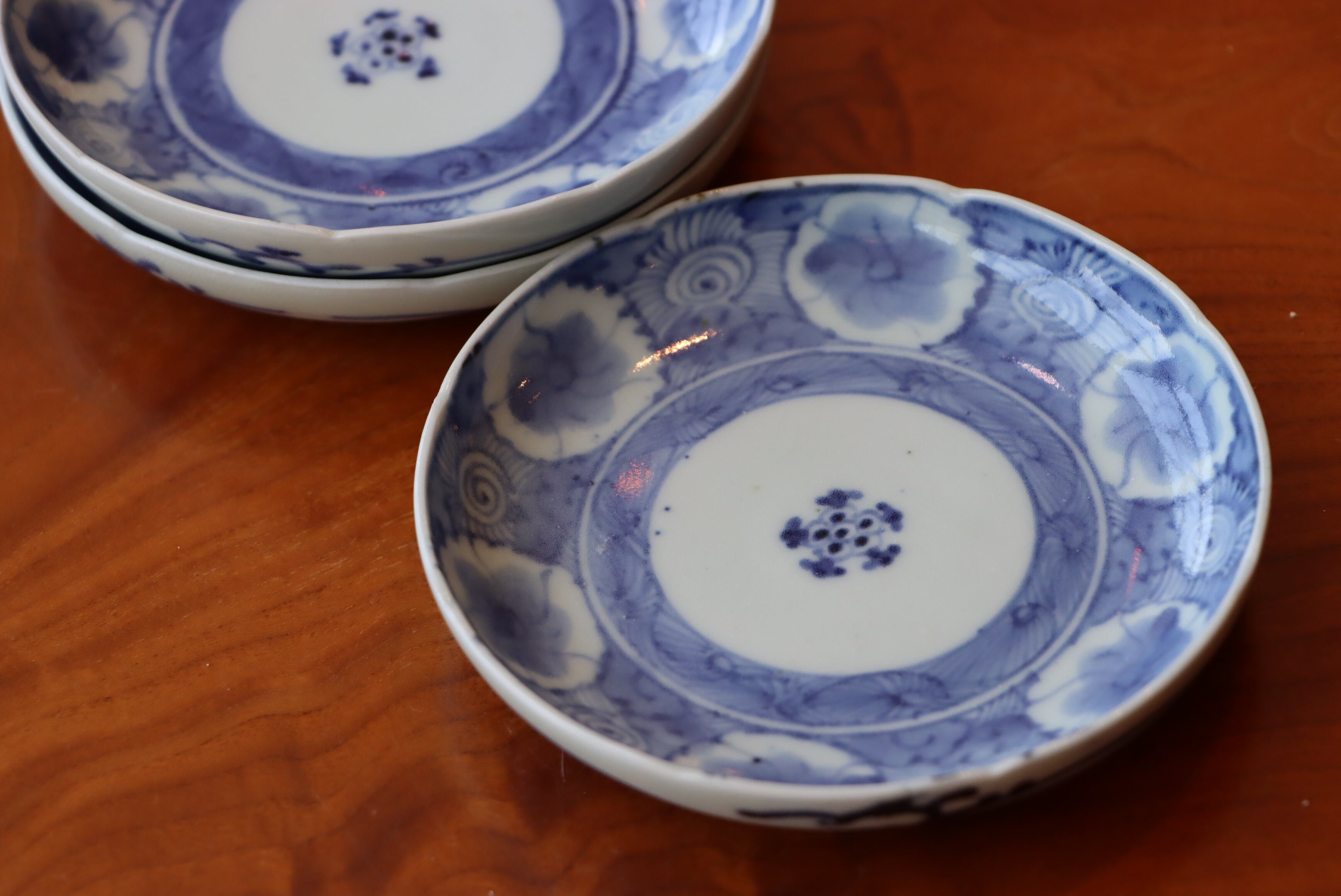 小皿 三枚組 古伊万里 染付 花文 | (有)新原美術