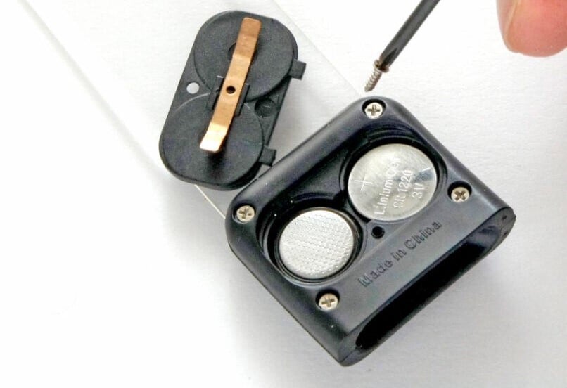 軌跡シリーズ20周年記念LEDリストバンド | io・琳派