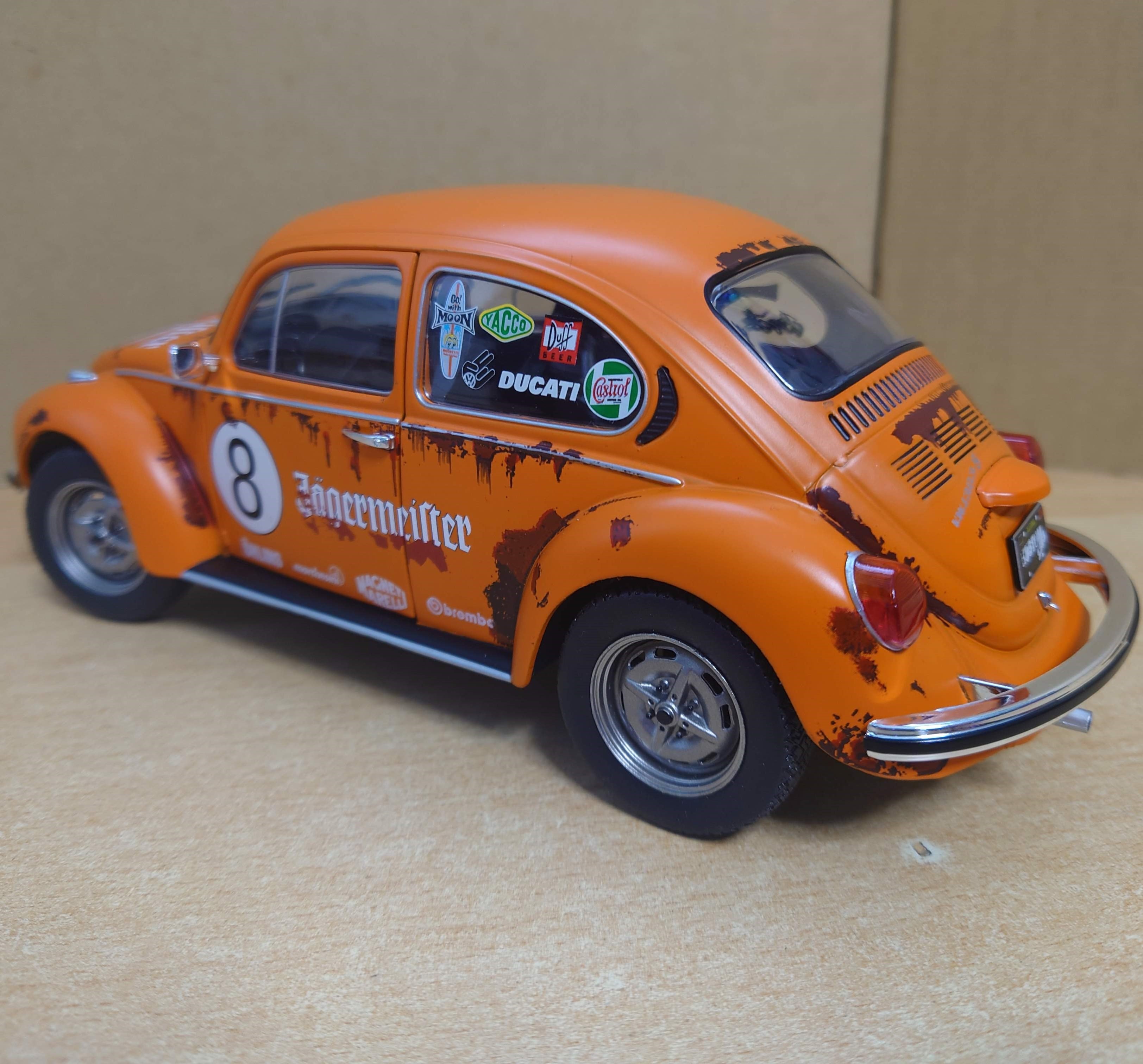 1/18 フォルクスワーゲン ビートル 1303 イエーガートリビュート #8