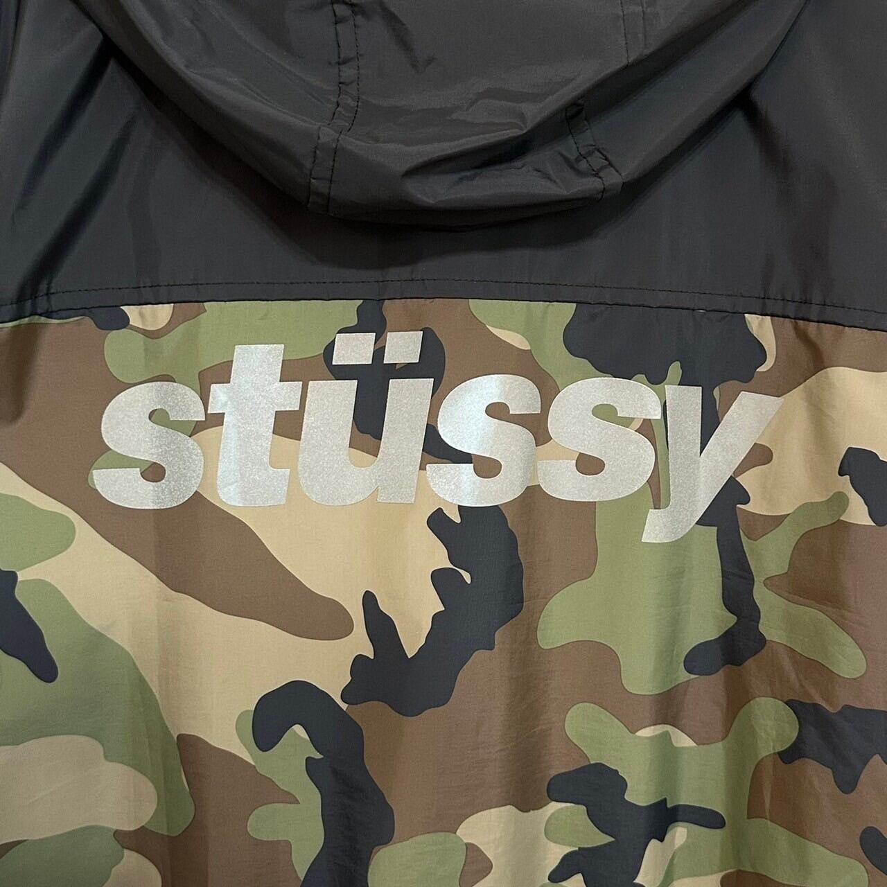 stussy ステューシー ナイロンジャケット バックロゴ プリントロゴ
