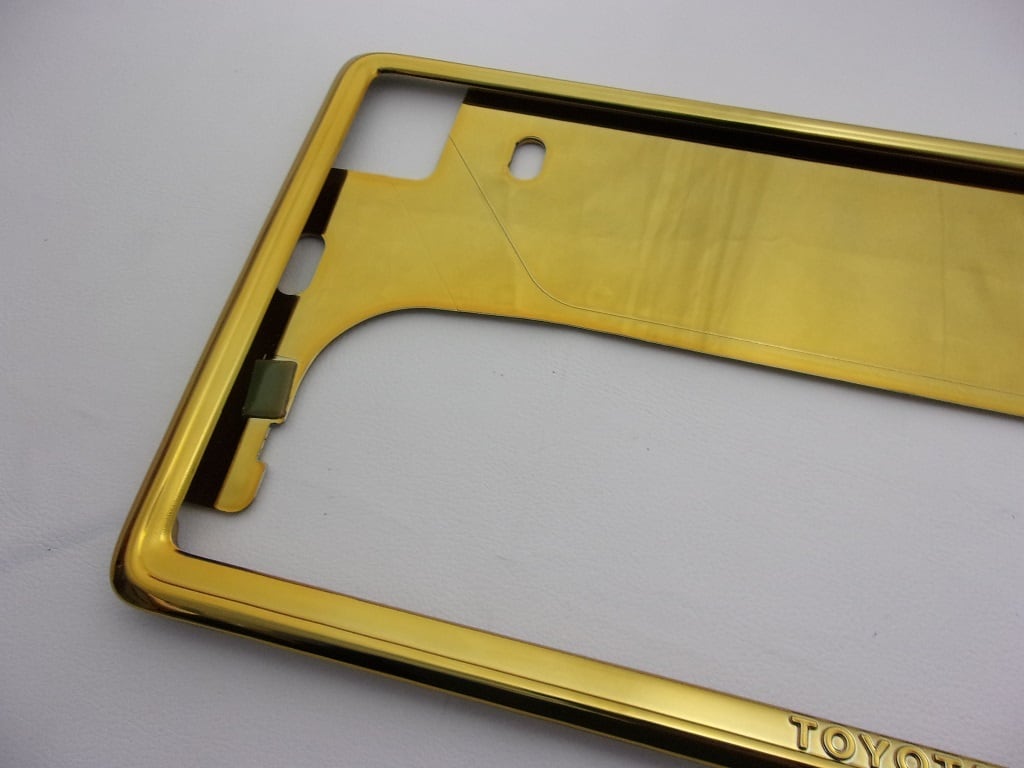 ご自分で取付けできます 封印簡単】トヨタ純正ナンバーフレーム