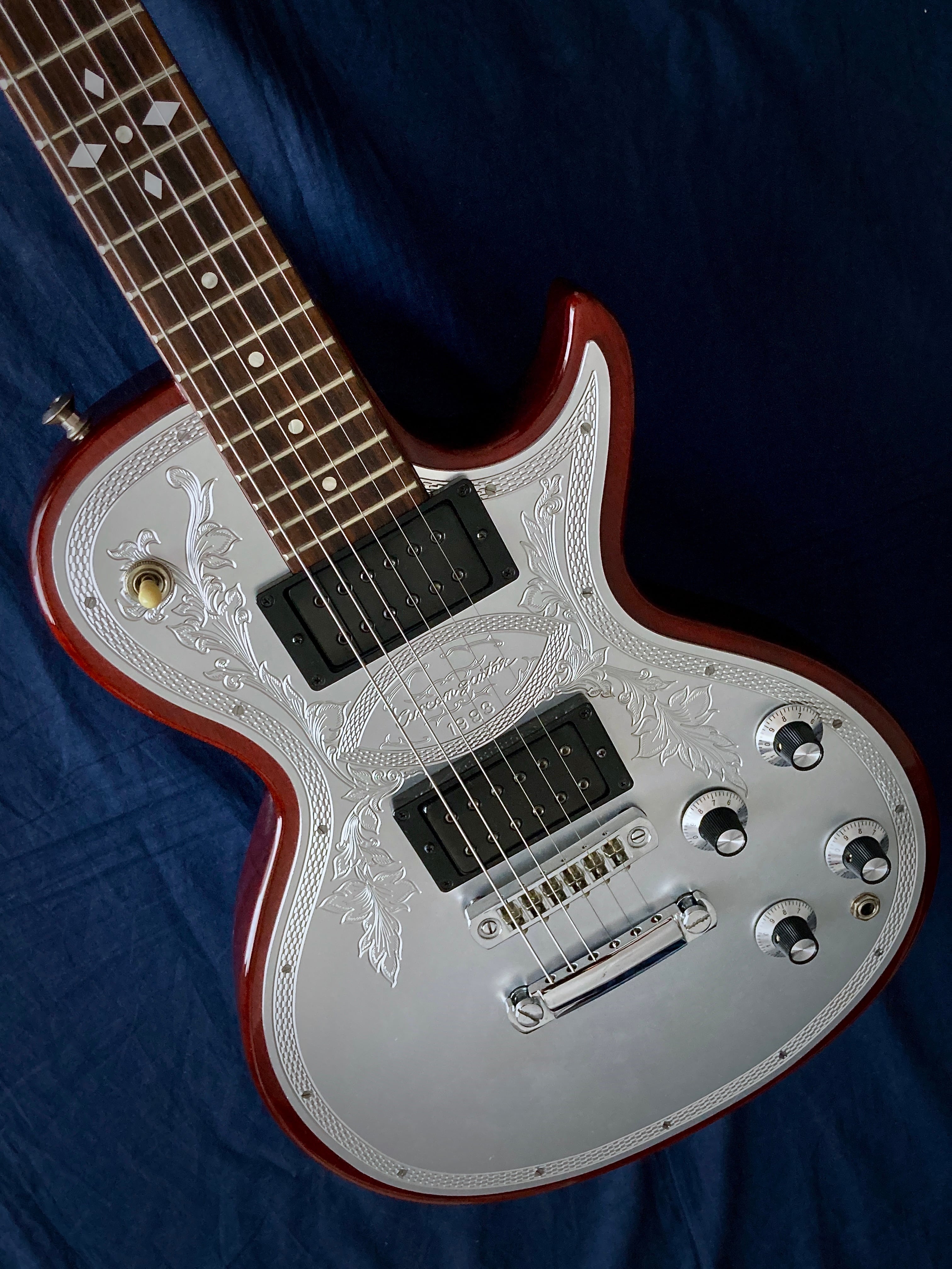 ゼファー by ディバイザー 1993年製 メタルフロント 正真正銘、世界で