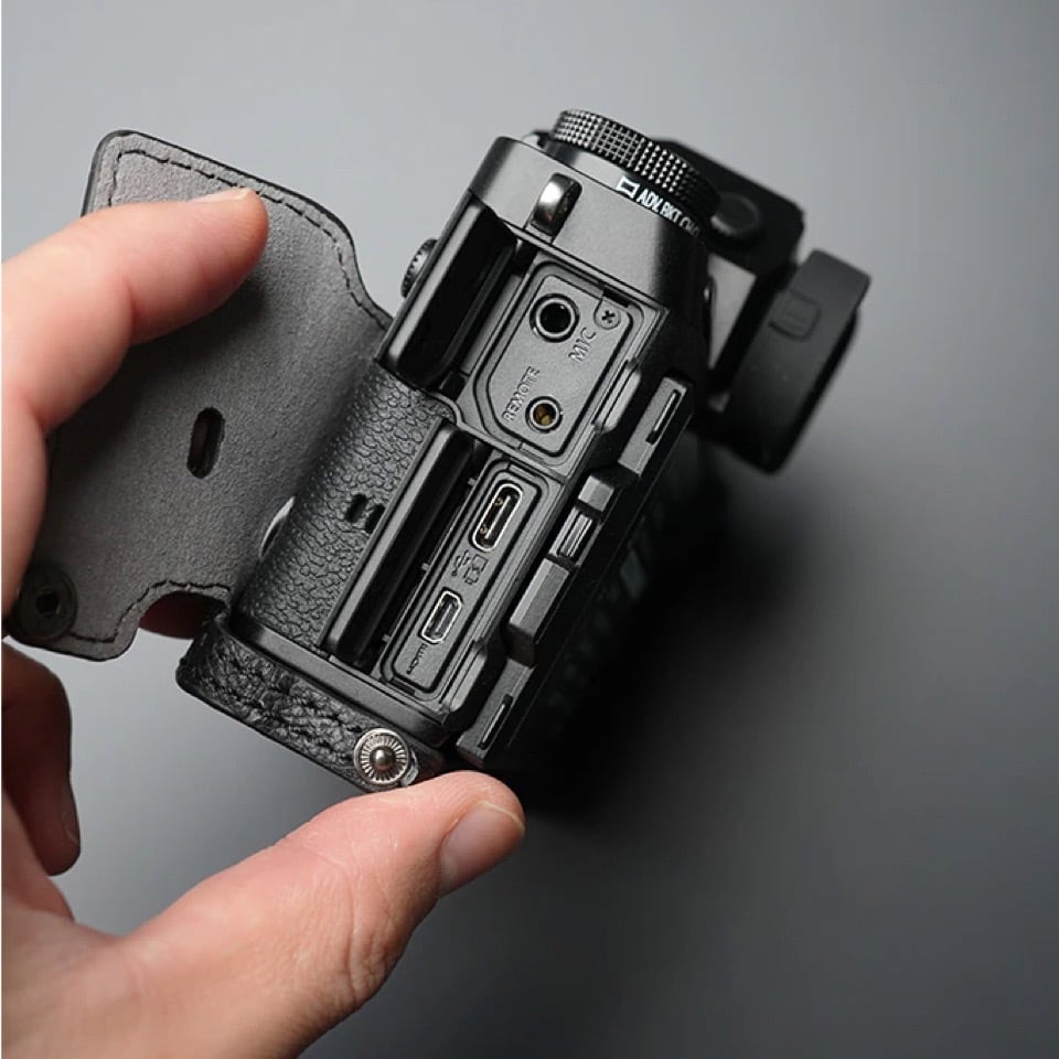 フジフィルム X-T5 専用ボディケース クラシック | Mr.Stone