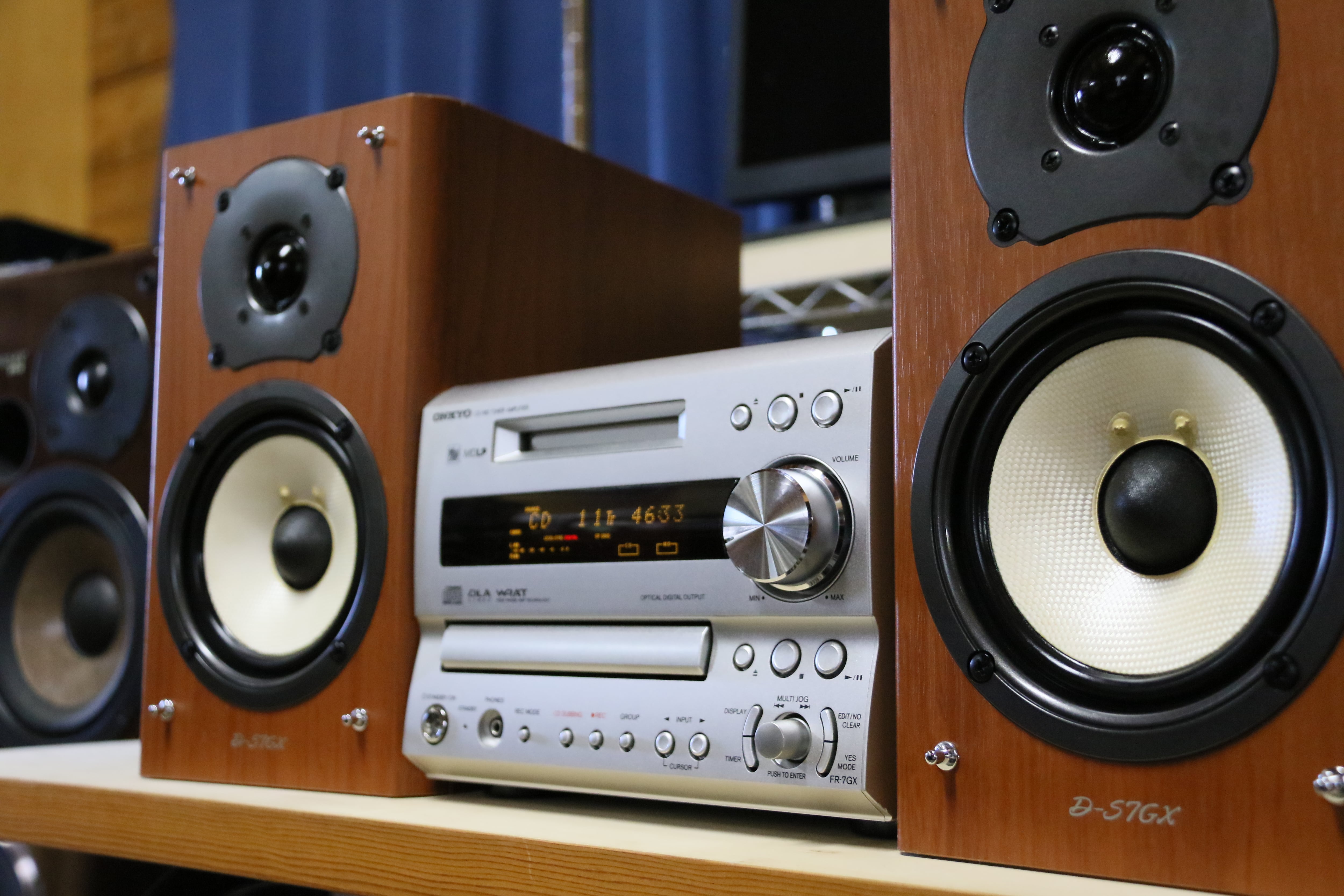 ミニコンポの基準機！】ONKYO FR-7GX ＆D-S7GX MD/CD/ﾁｭｰﾅ/ｱﾝﾌﾟ/ｽﾋﾟｰｶ