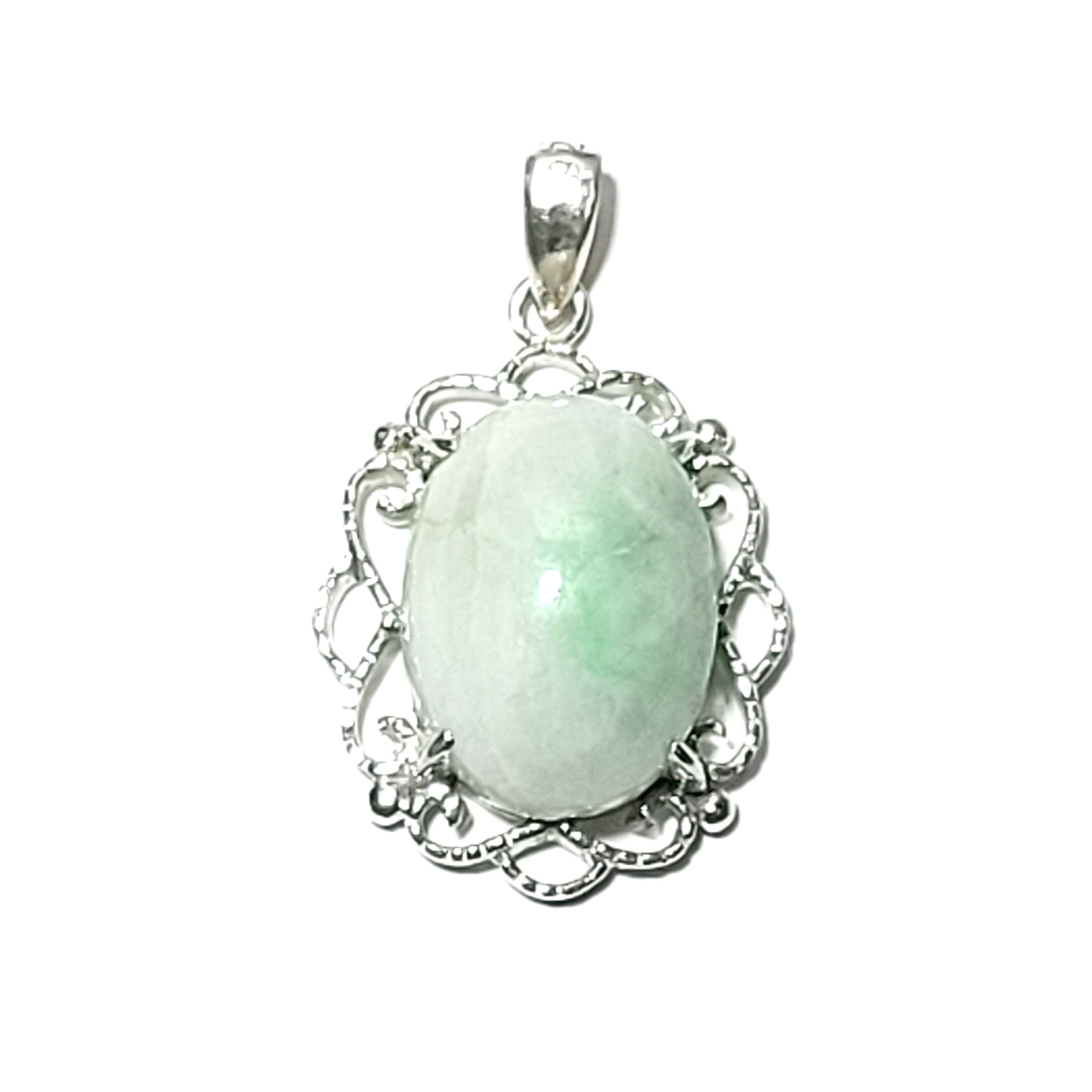 糸魚川翡翠ペンダントトップ:金具（SV925)付き BPT0411 | 糸魚川翡翠