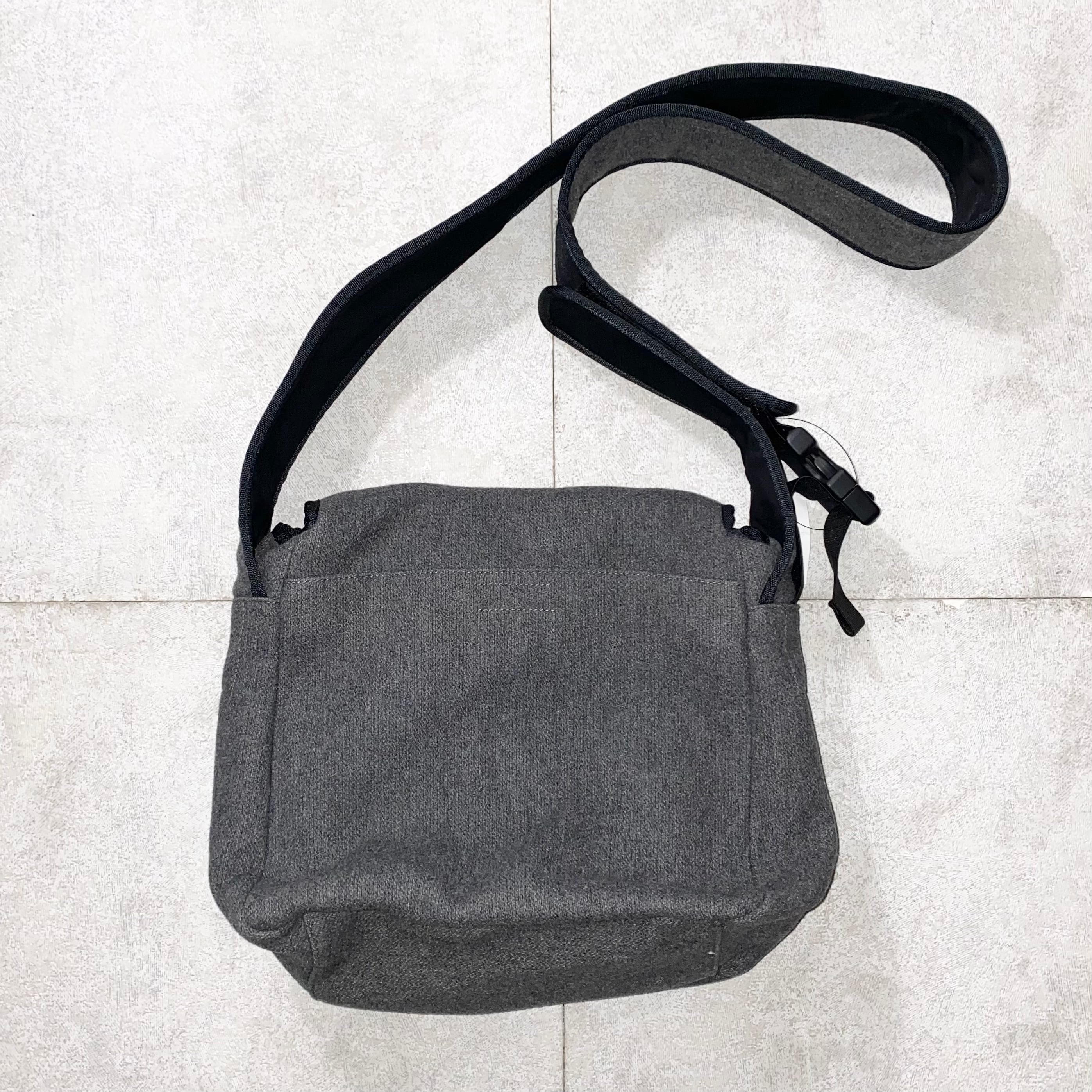 archive MIUMIU wool shoulder bag | NOIR ONLINE