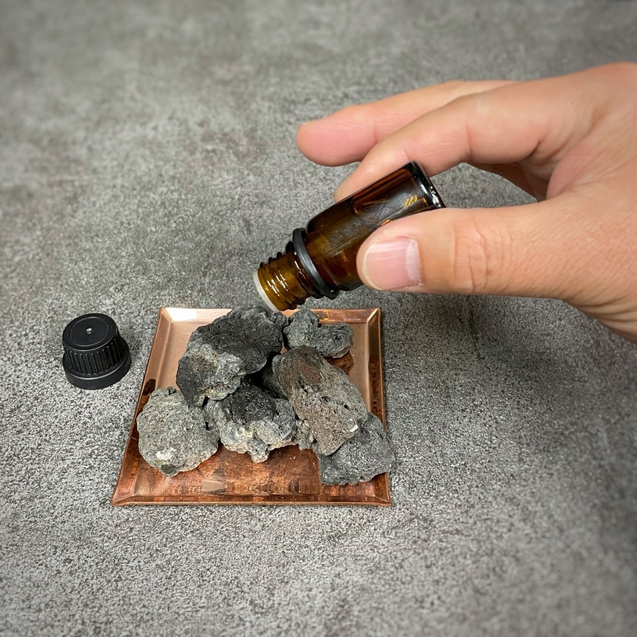 アロマディフーザーに使えるちょうどいいサイズの溶岩石100g》a.278