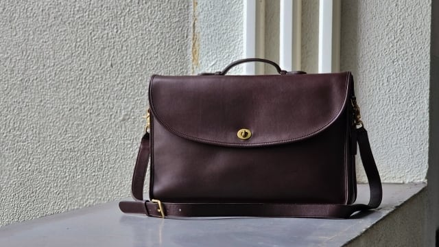 ブリーフケース | gypsophila