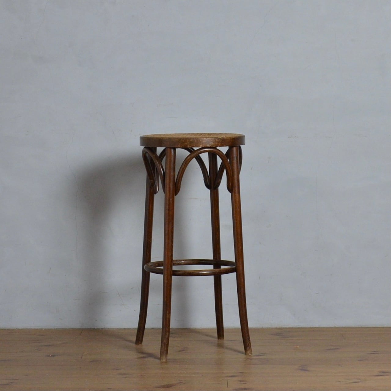 Bentwood Stool / ベントウッドスツール【B】〈トーネット・THONET・曲