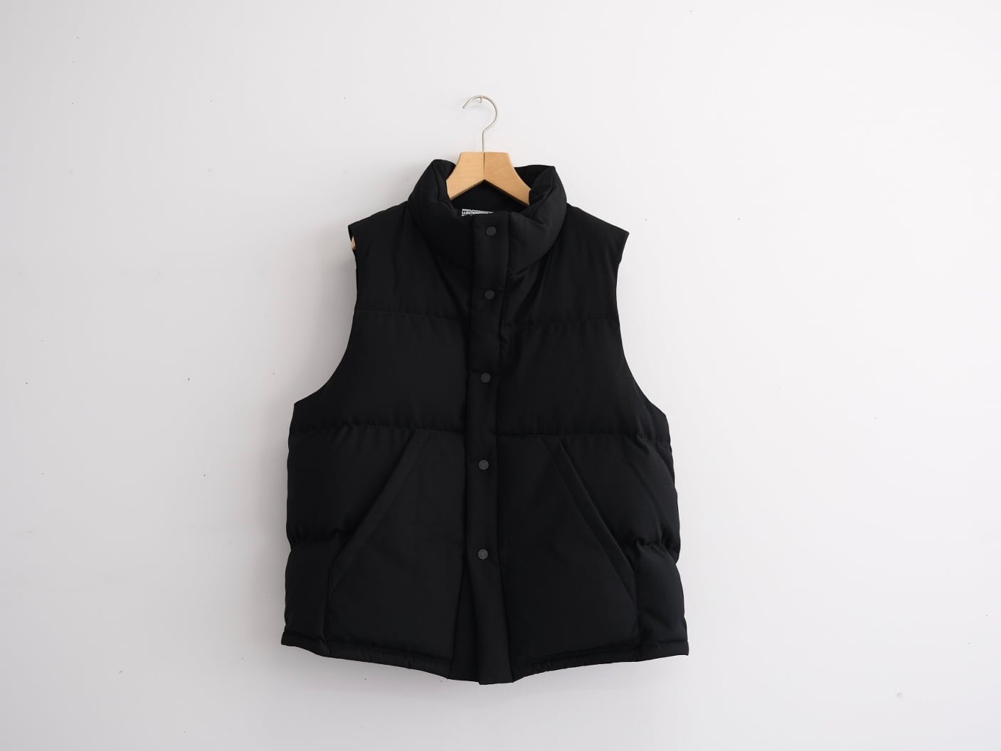 DIGAWEL” STLTH Puffer Vest (F/CE.×DIGAWEL) Ultra Black” | Lapel