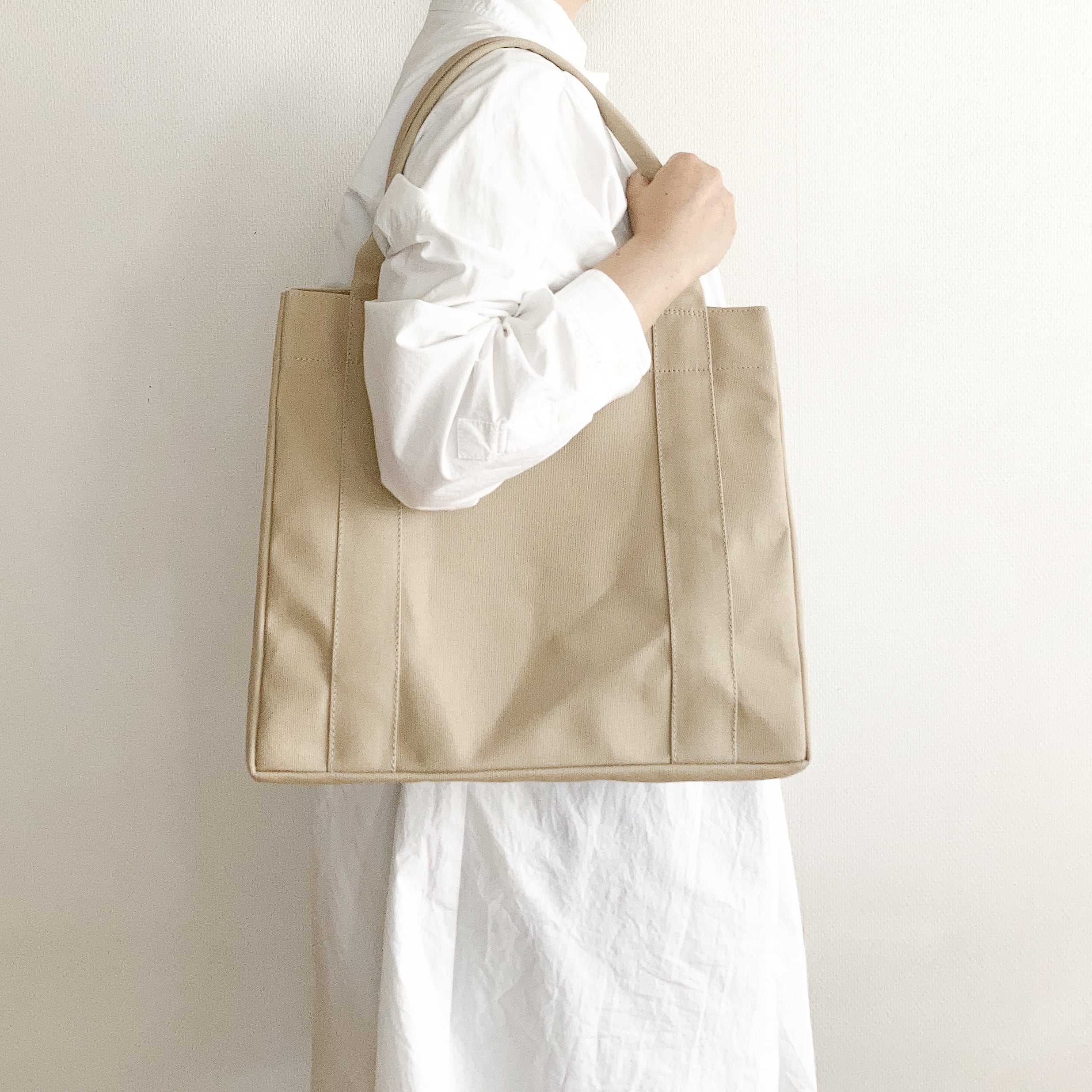 トートバッグ03 BOX アイボリー / 8号帆布 | aoya bags | シンプルで