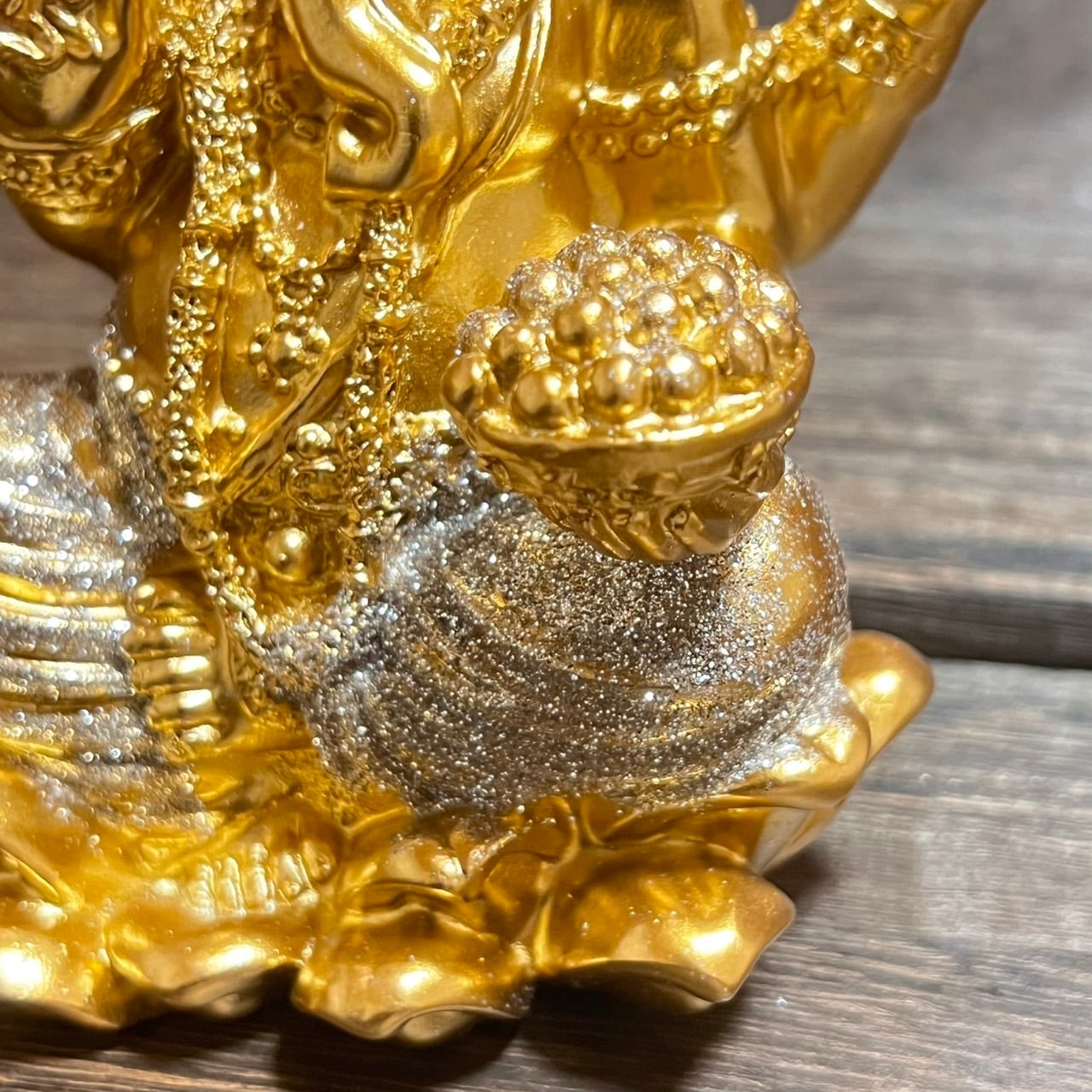 再入荷】ガネーシャ神像 幸運を呼ぶ！黄金に輝くガネーシャ像