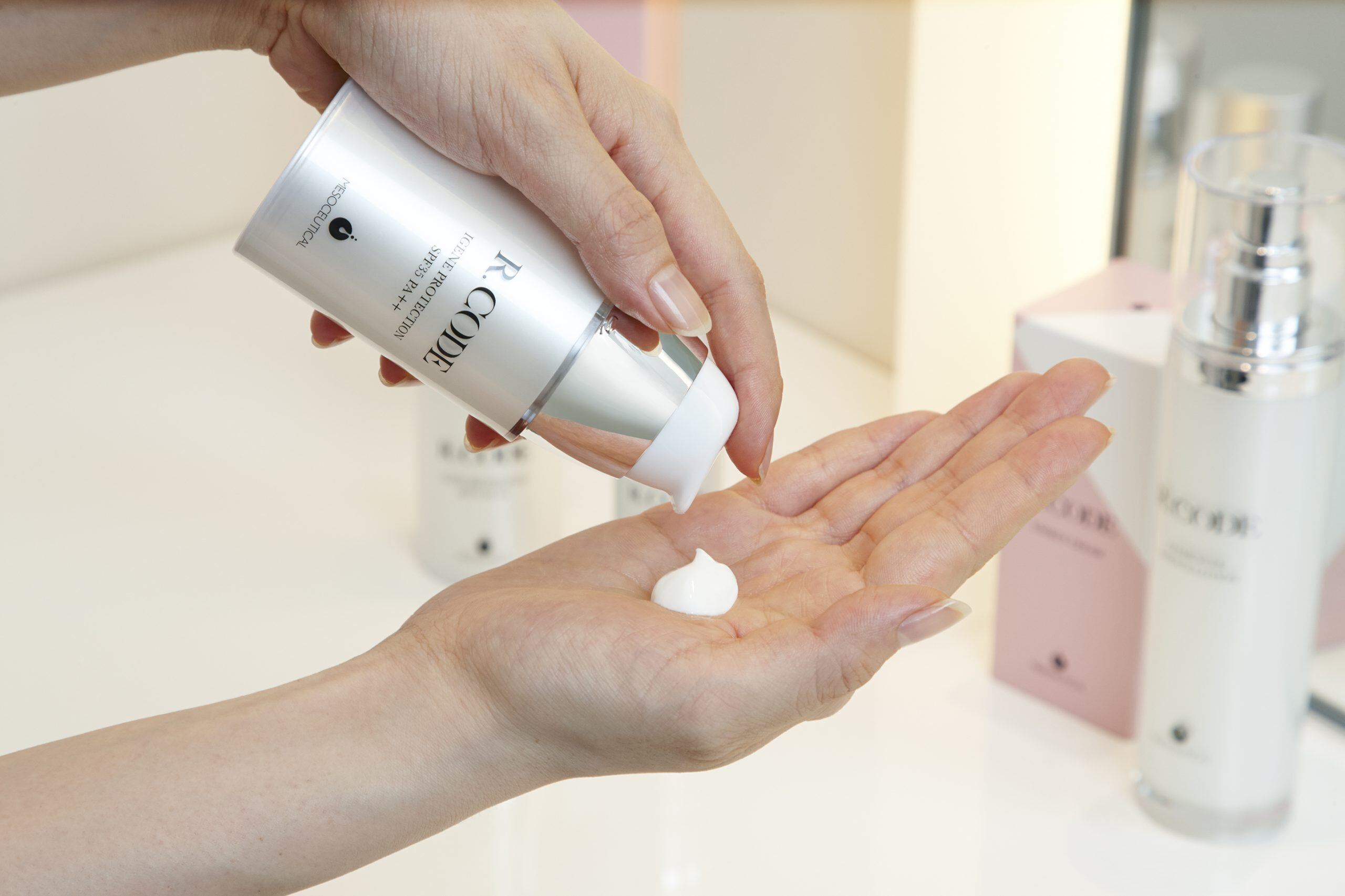 エナジークリーム&アイジーンプロテクション2点 R.CODEアイジーン