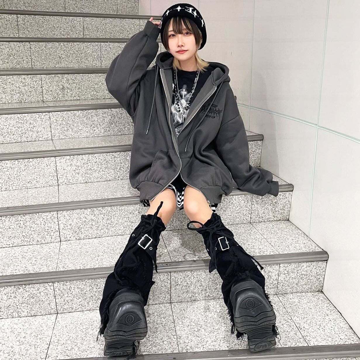 サブカル刺繍ロゴ ZIPパーカー(裏起毛) | VOLCAN&APHRODITE