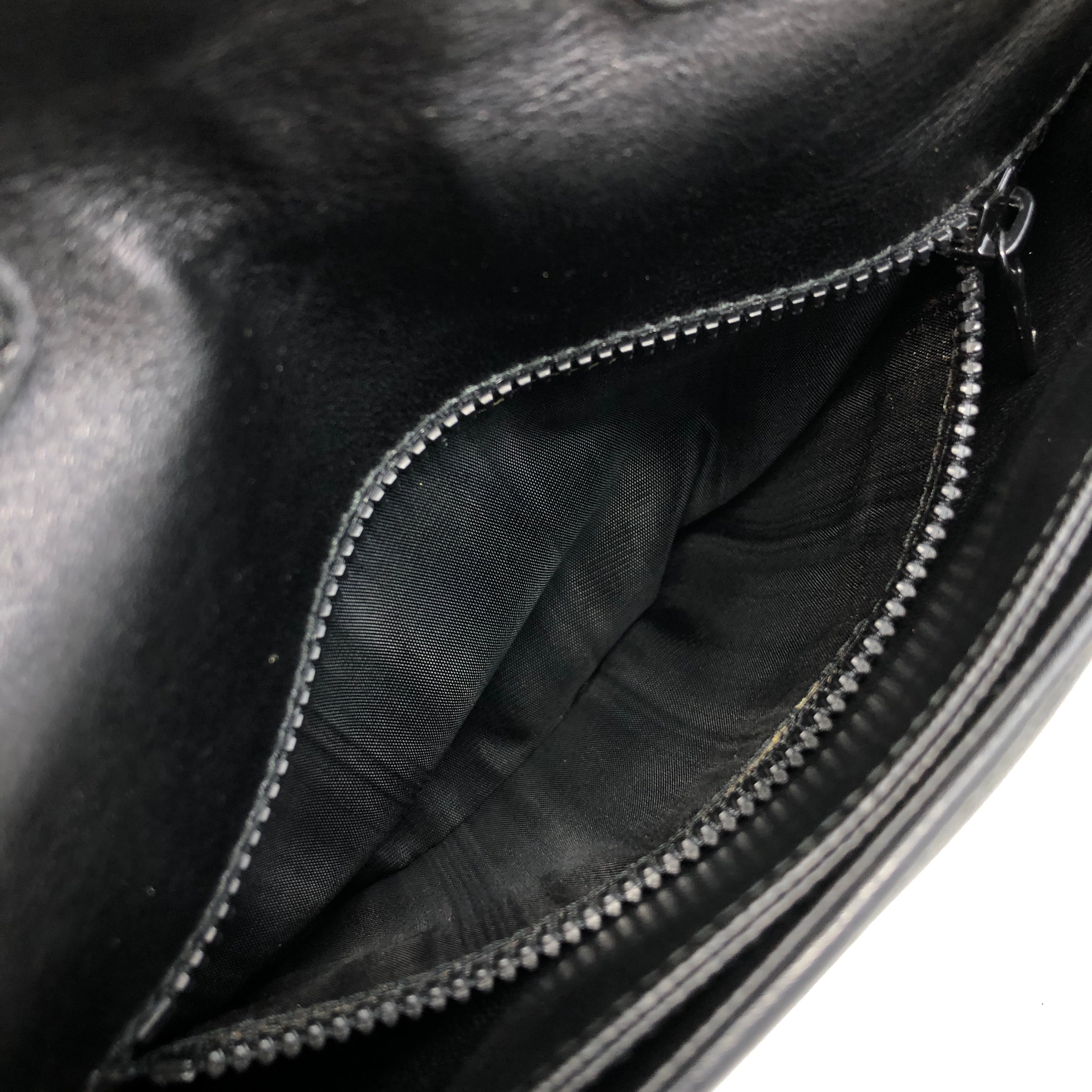 CELINE セリーヌ ショルダーバッグ ブラック トリオンフ ステッチ