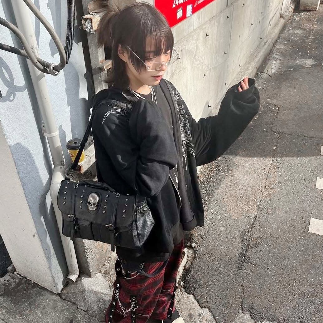 スカルスタッズ2WAYバッグ | VOLCAN&APHRODITE