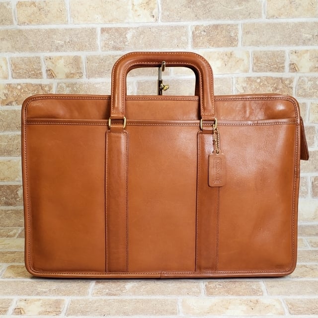 ブリーフケース | gypsophila