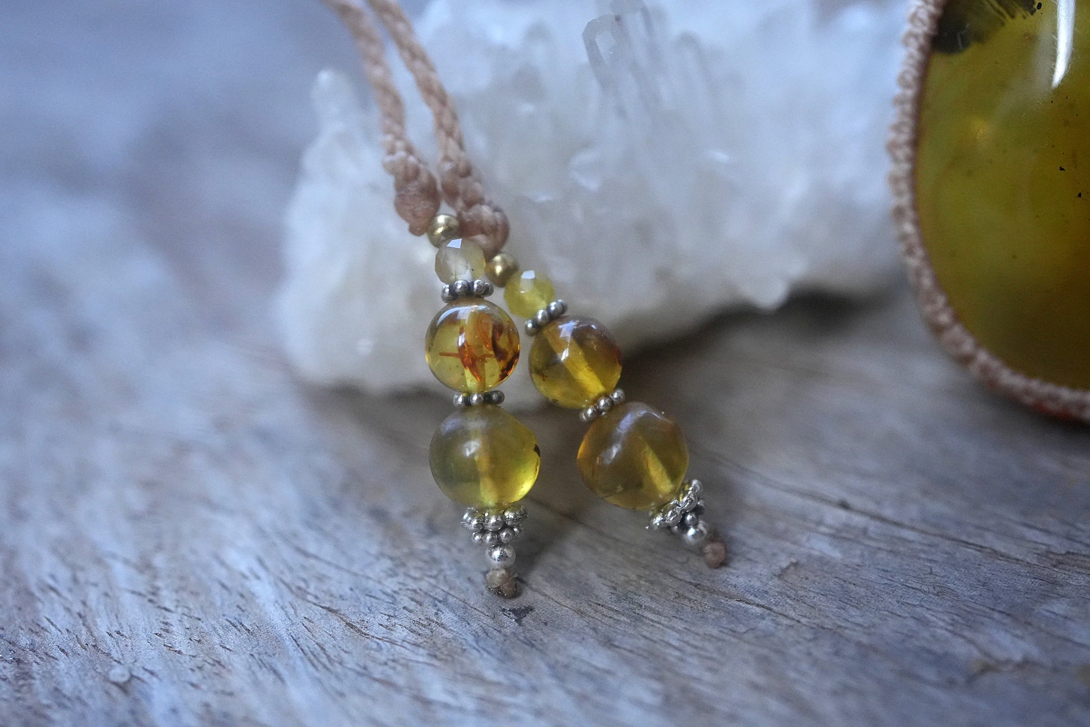 hanatae 琥珀 マクラメ ネックレス hanatae様専用 琥珀 マクラメ