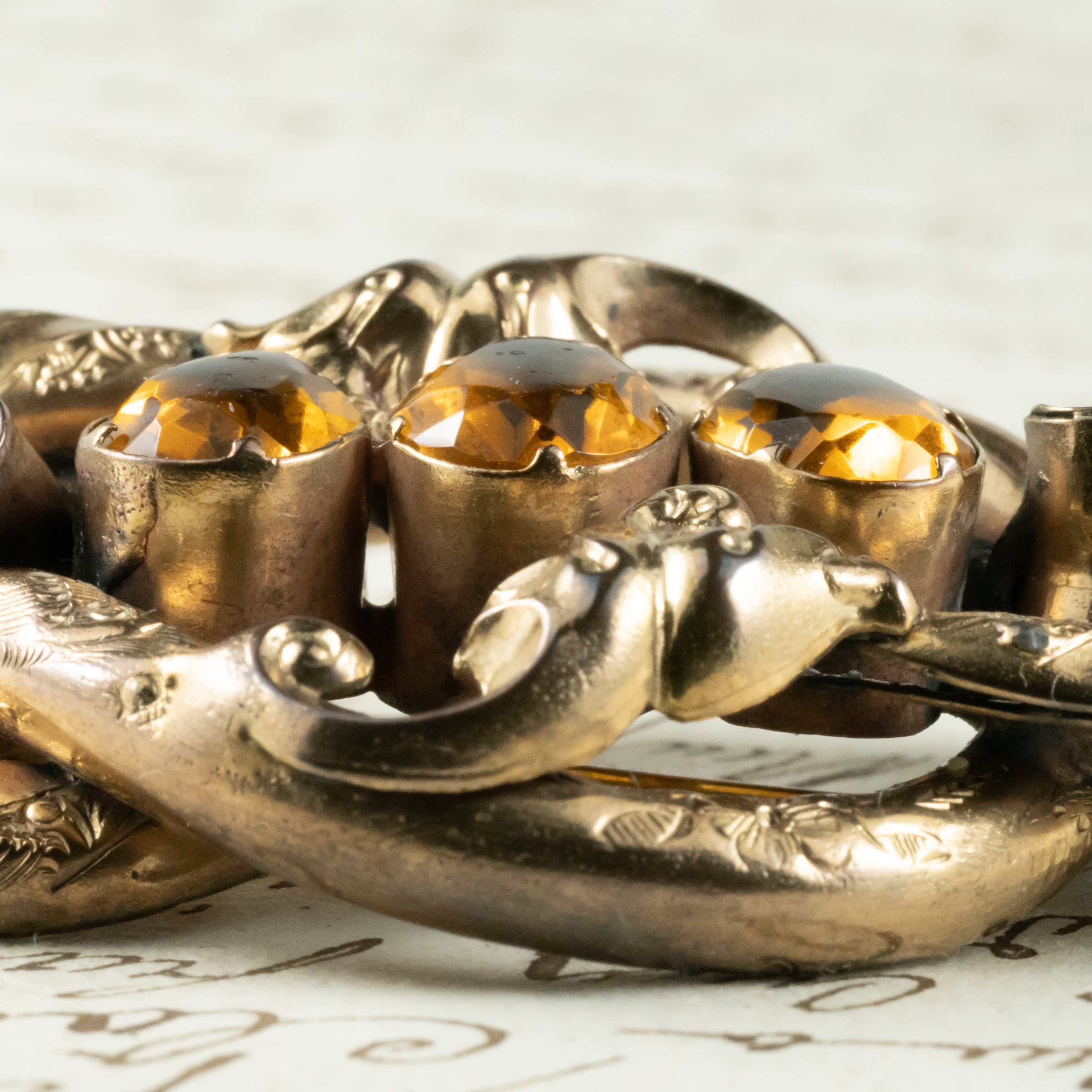 アンティークジュエリー イギリス アンティーク ブローチ ピンチベック