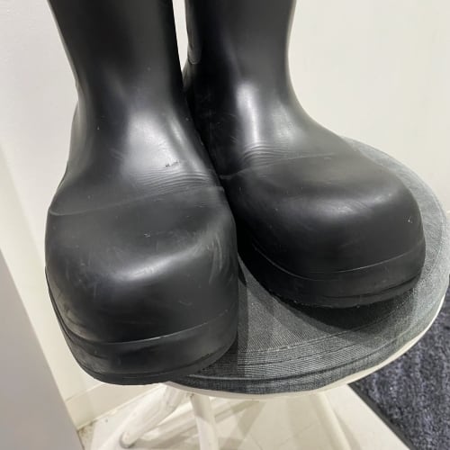 BOTTEGA VENETA ボッテガヴェネタ パドルアンクルブーツ ブラック 【中