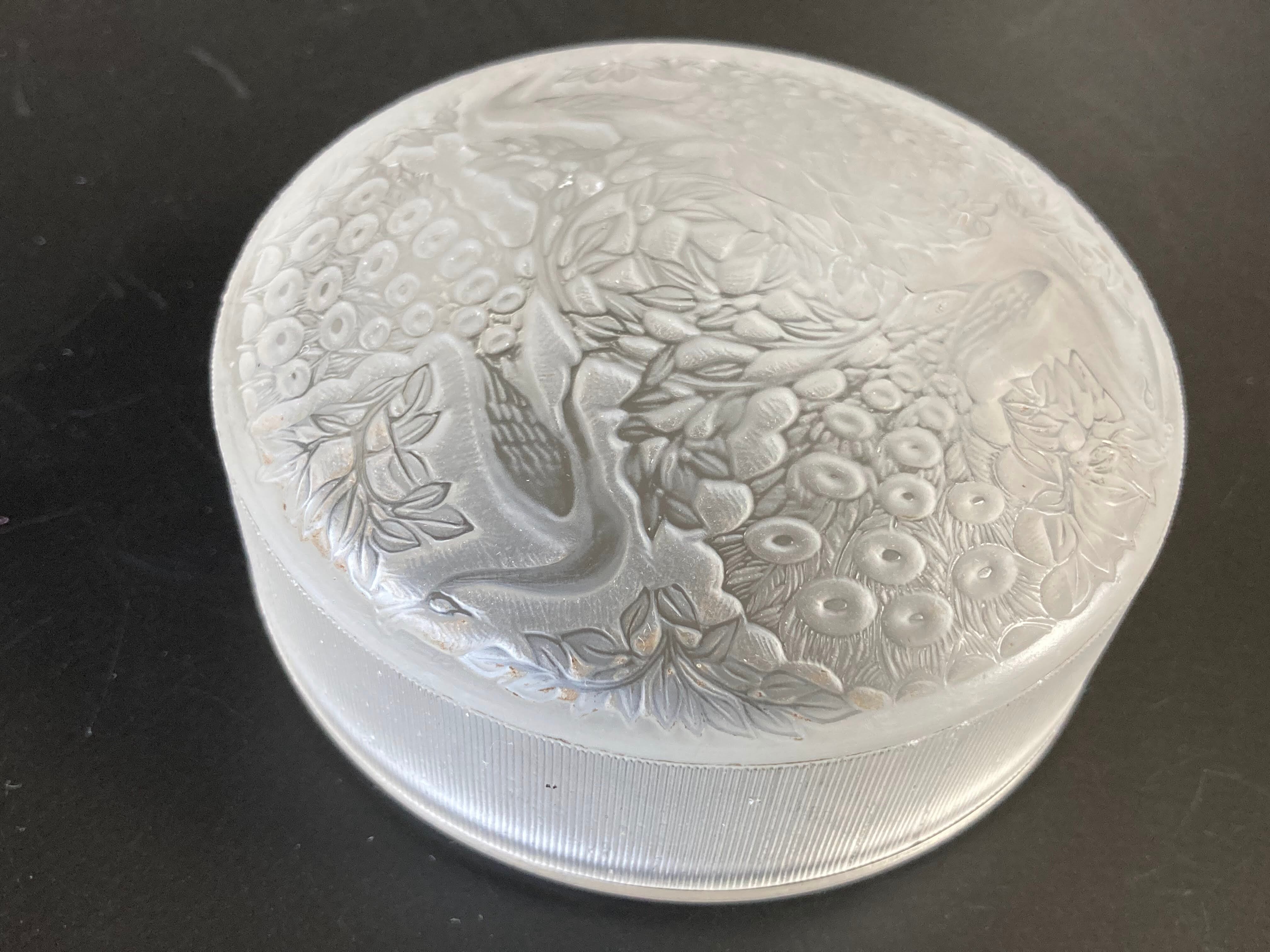 ルネ・ラリック R LALIQUE 蓋物 小物入れ パウダーボックス 未使用