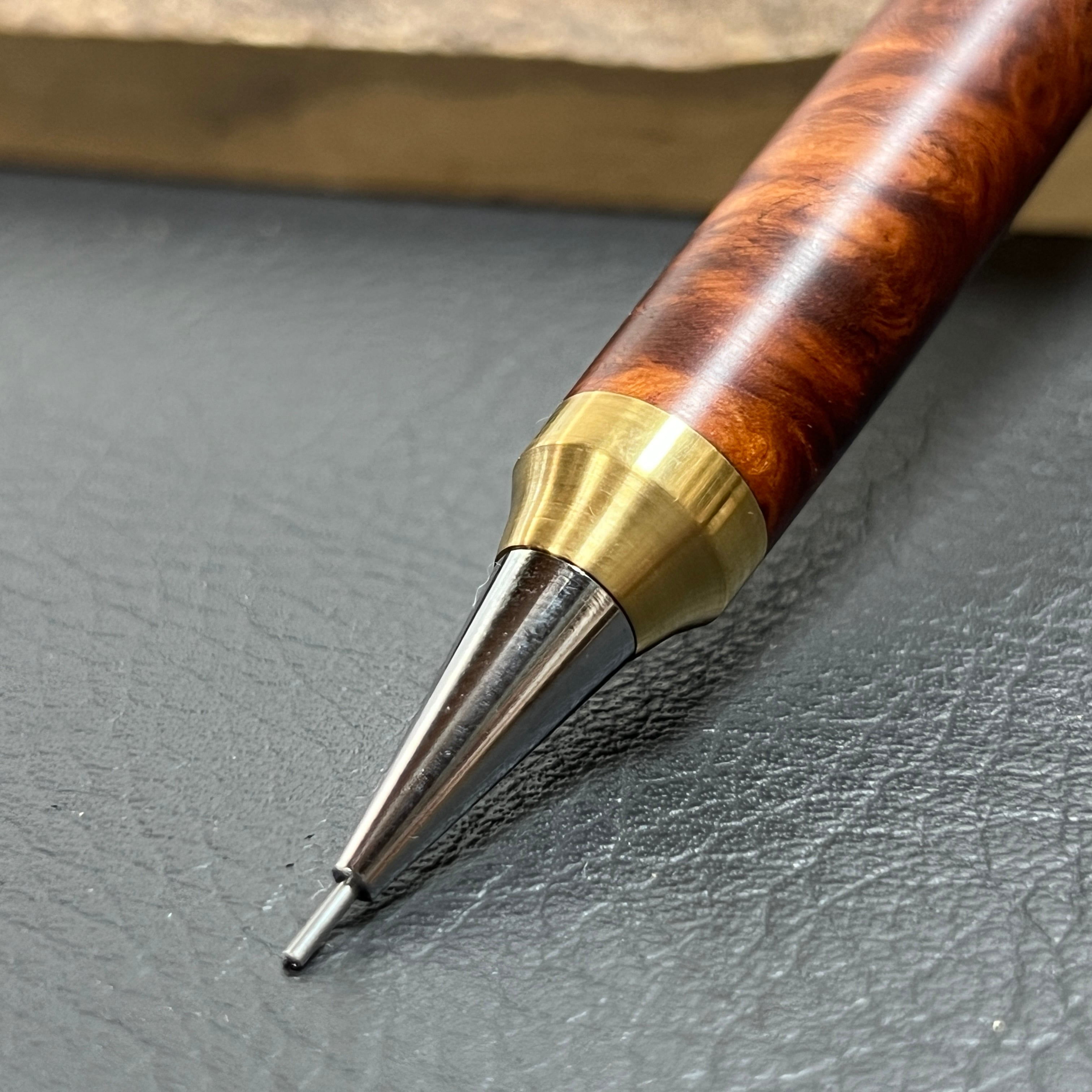26花梨瘤濃色 木製シャーペン 強低重心Rタイプ 真鍮 | handwood