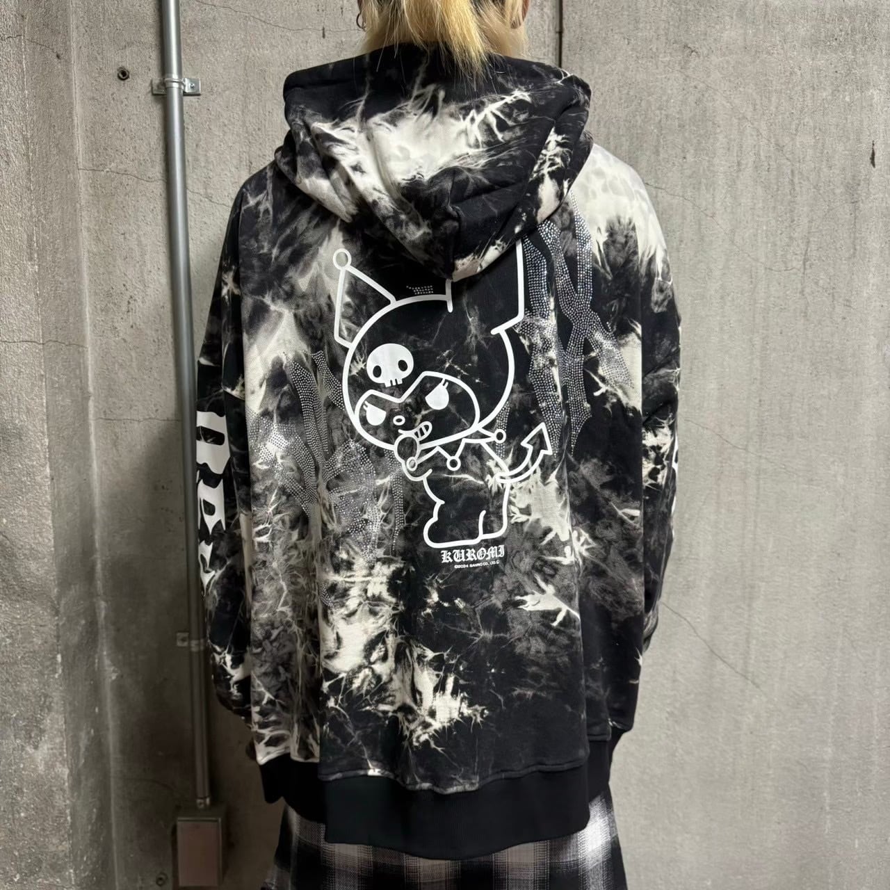 クロミ×PSYNYXXコラボZIPパーカー 地雷 サブカル サンリオ | 韓国系