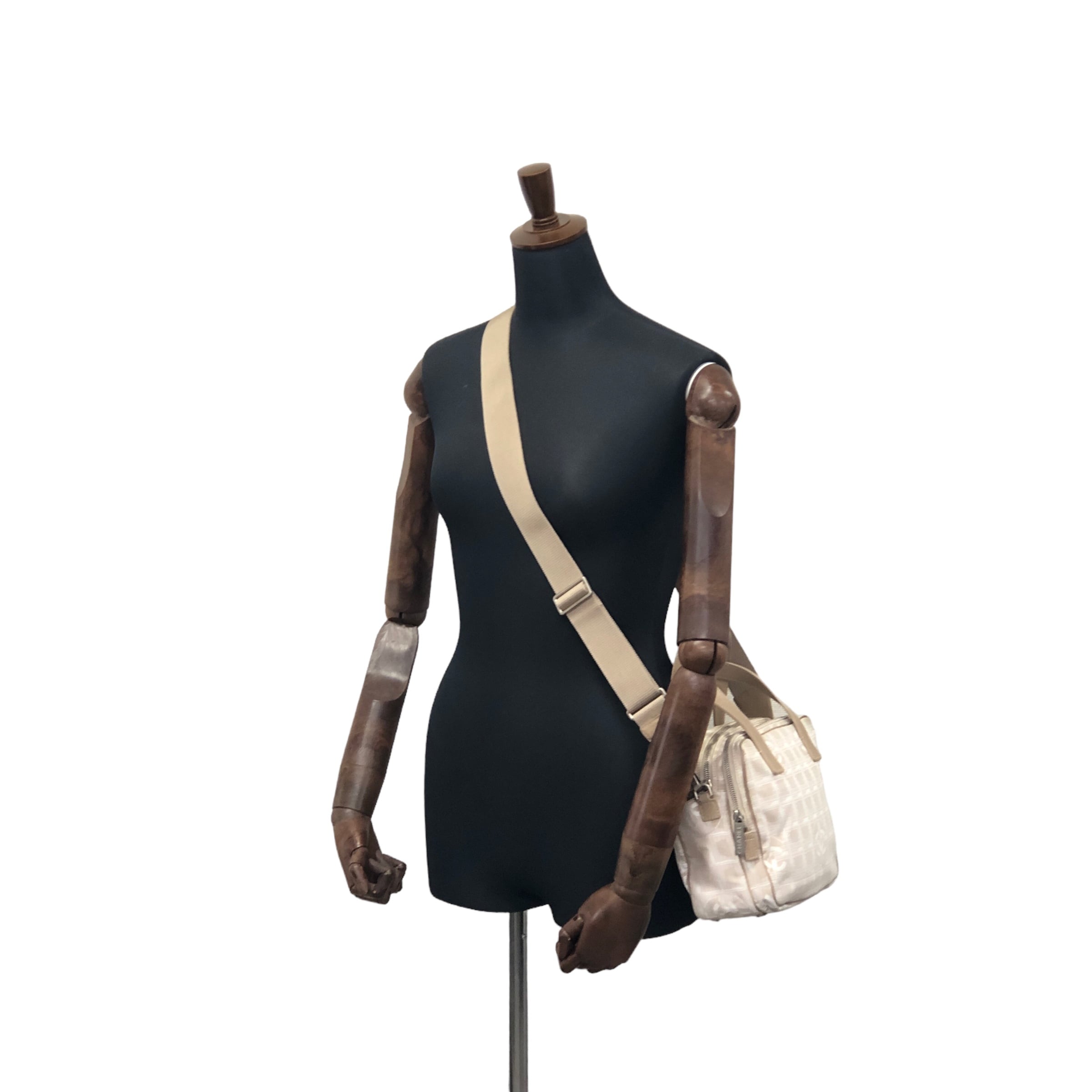 CHANEL シャネル ニュートラベルライン 2way ショルダーバッグ