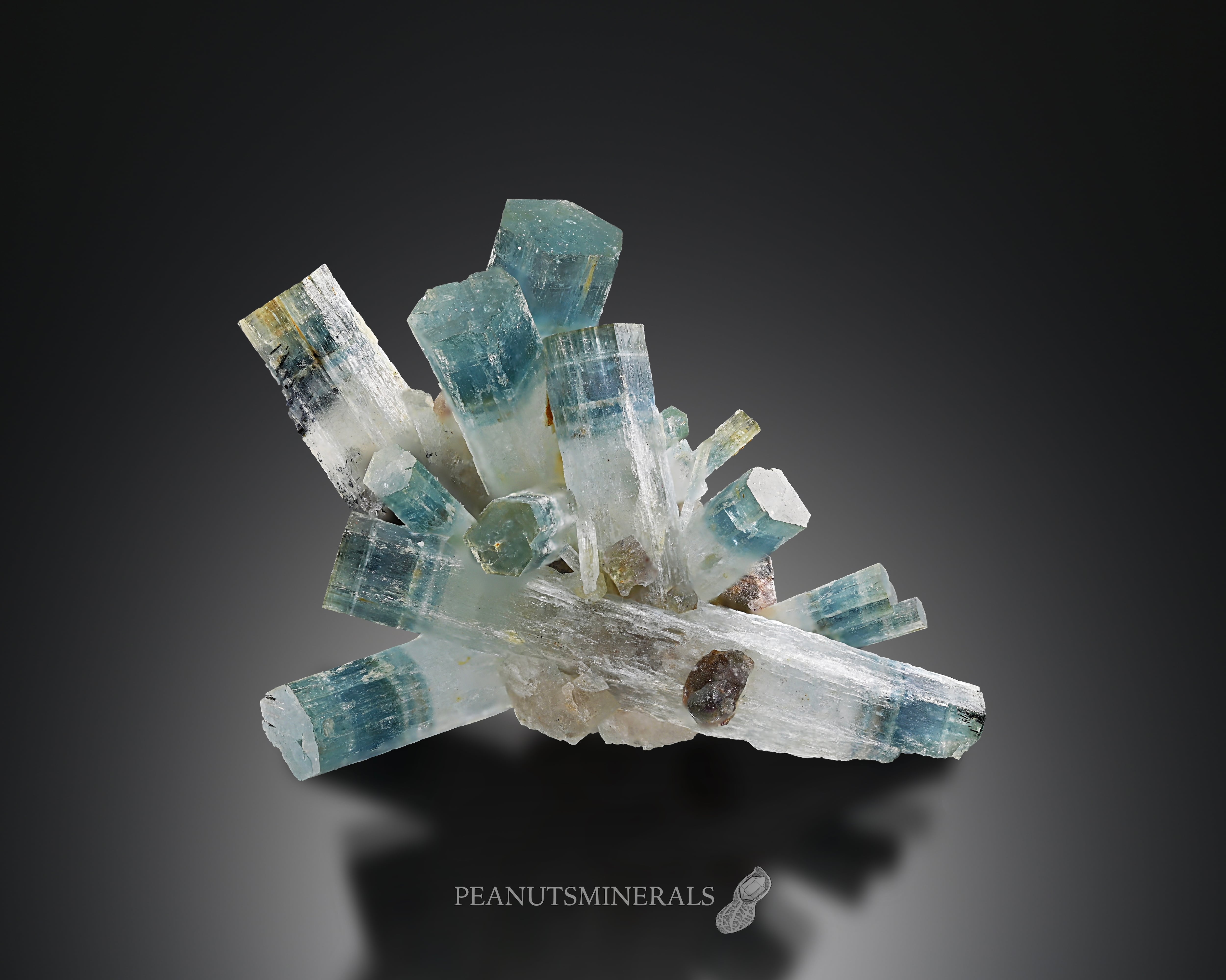 アクアマリン（バイカラー）【Aquamarine】ナミビア産 | PEANUTS MINERALS