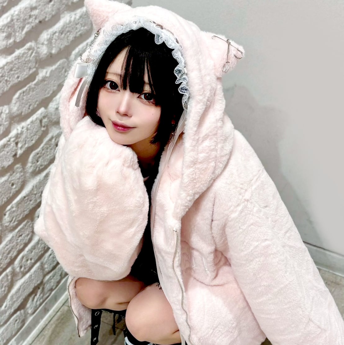 ネコ耳ロゴファーBIGブルゾン(LIGHT PINK) | VOLCAN&APHRODITE