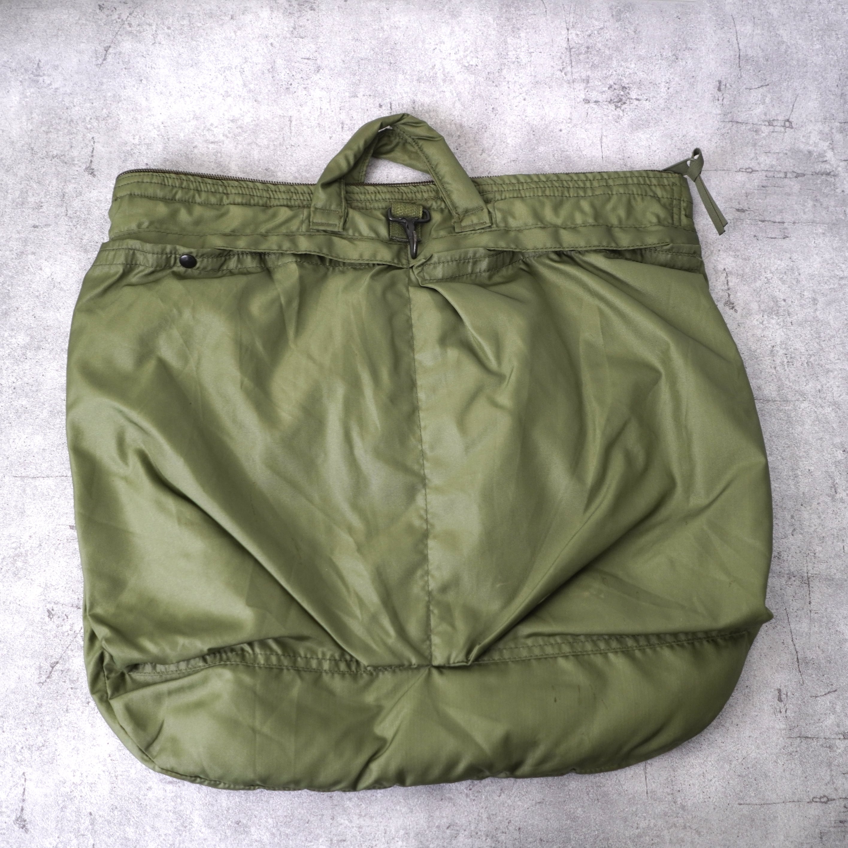 F】US ARMY アメリカ軍 パイロット ヘルメットバッグ タグなし