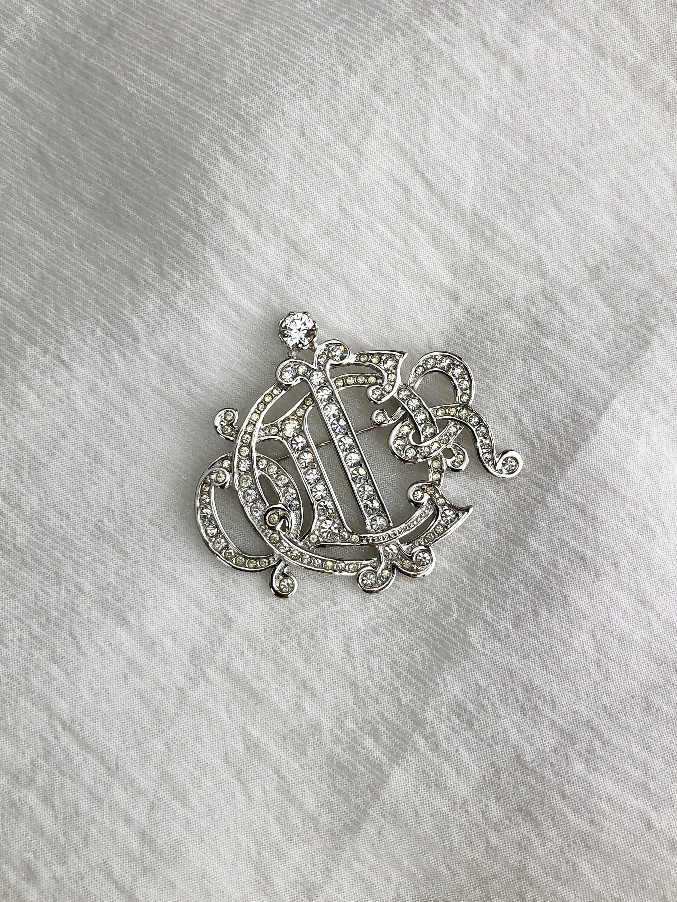 e8fb7a1cc9575da480cffa9fe854a3