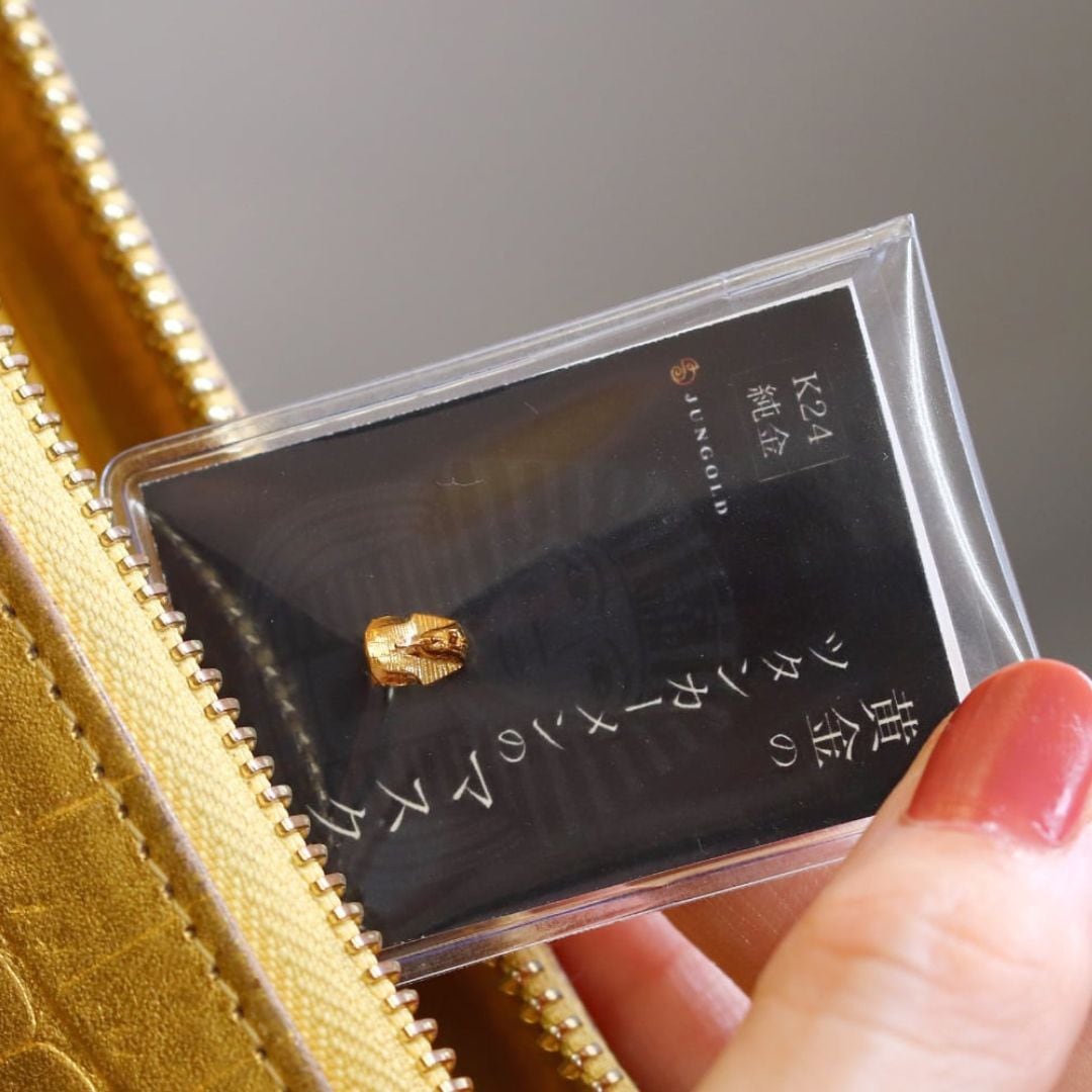 純金 『ツタンカーメンのマスク』約1g お守り【JUNGOLD】 | JUNGOLD