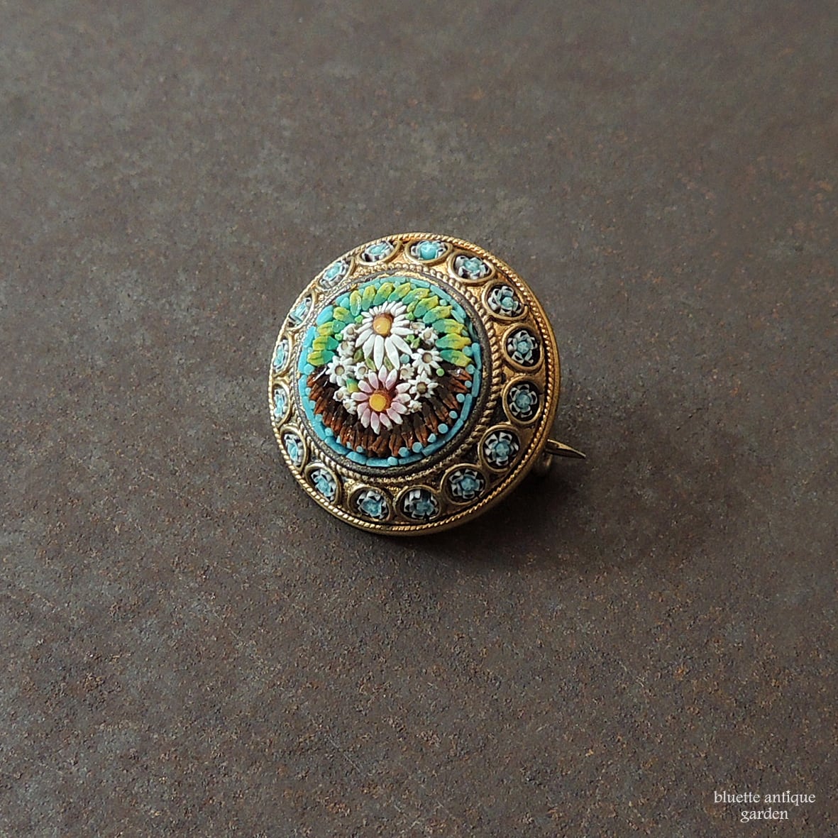 イタリアアンティーク マイクロモザイク ブローチ【マー ガレット