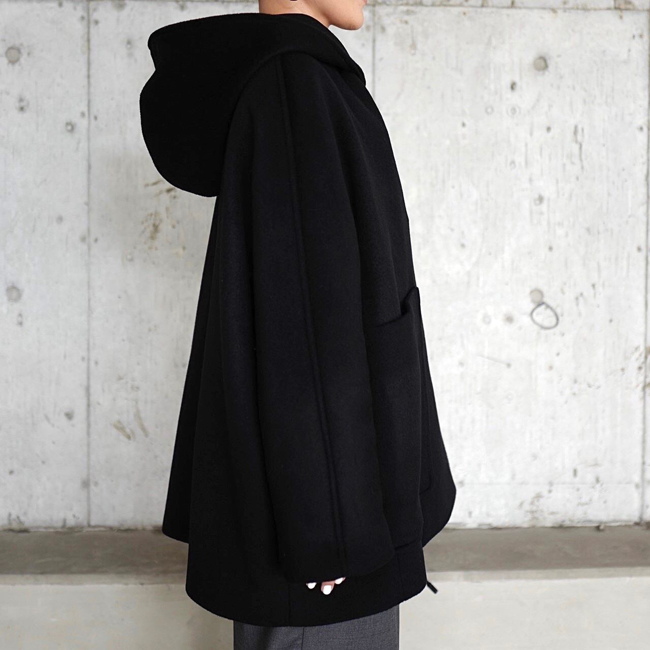 Short Opera Coat Black | gypsohila