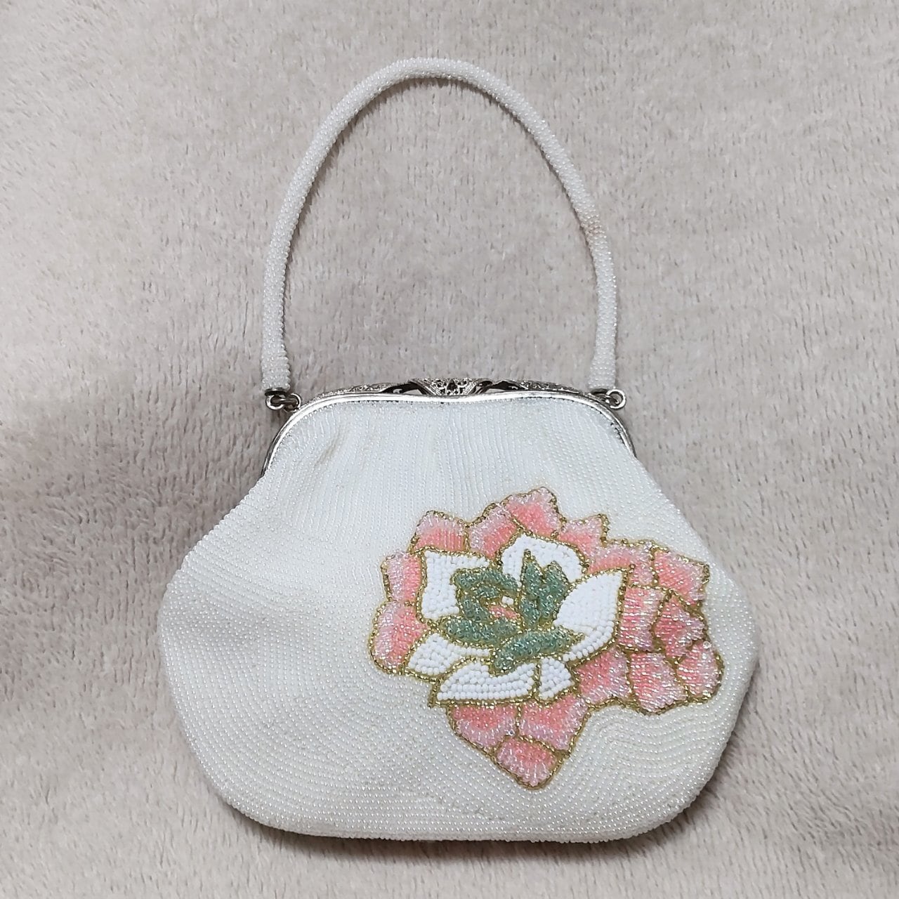 ビーズバッグ ハンドバッグ 和装 総ビーズ 白 ピンク 花柄 がま口 | Pay ID