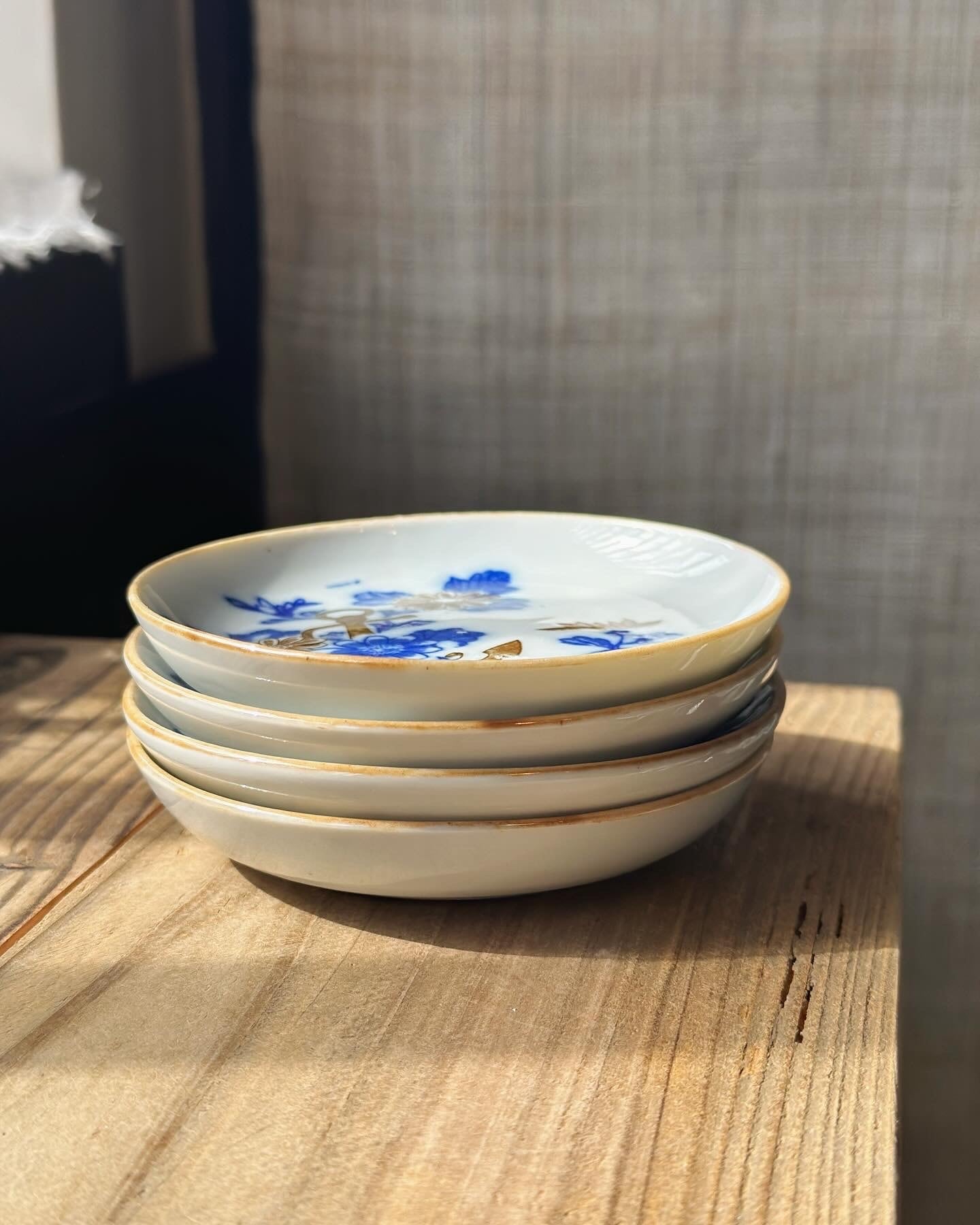 再入荷】明治期の図変わり印判小皿 | Antique Shop Soukodo