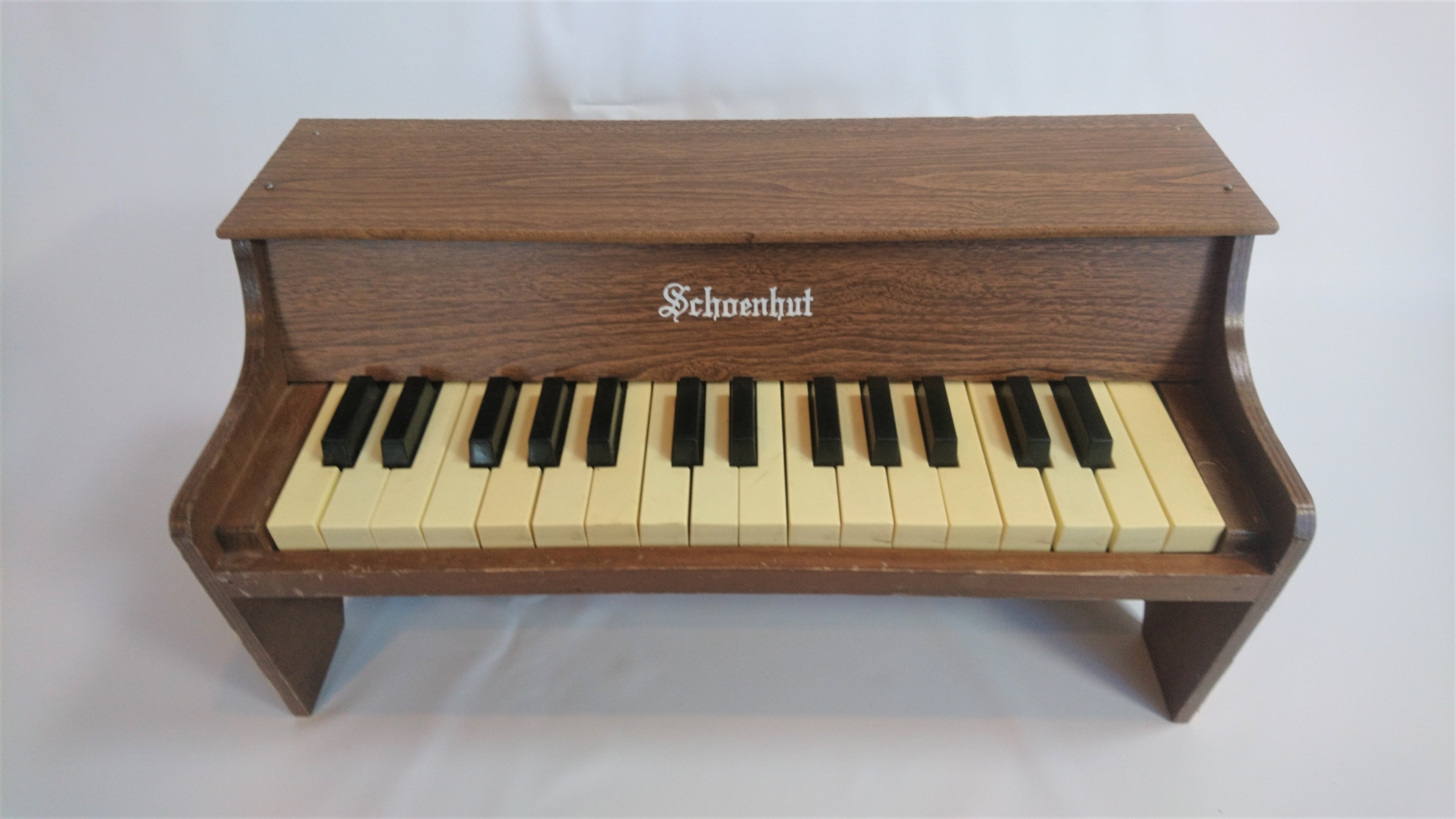 vintage］schoenhutトイピアノポータブル30鍵盤 | おもちゃ楽器.com
