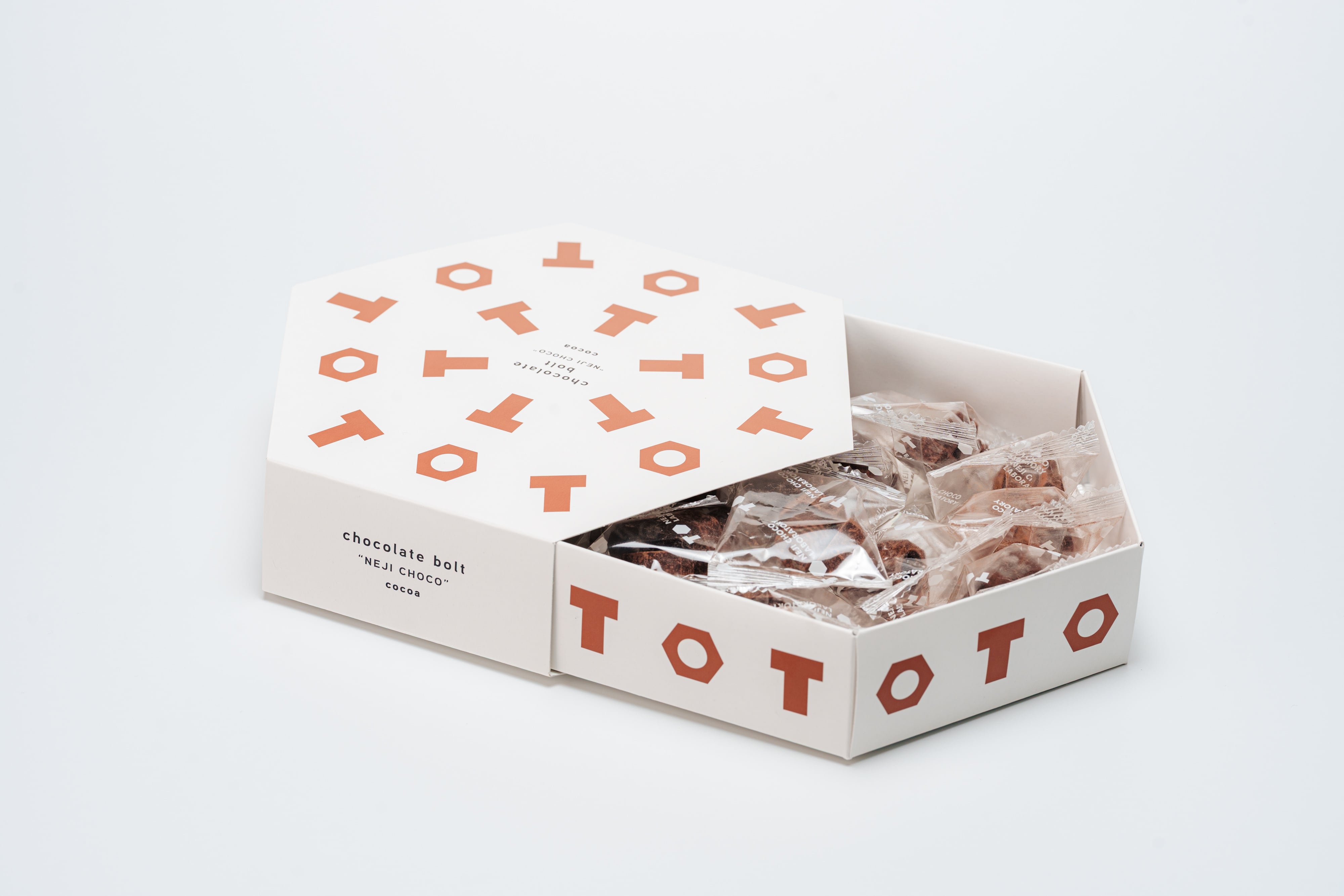 f8fb7388cdbc6af76de6d8b7f87806