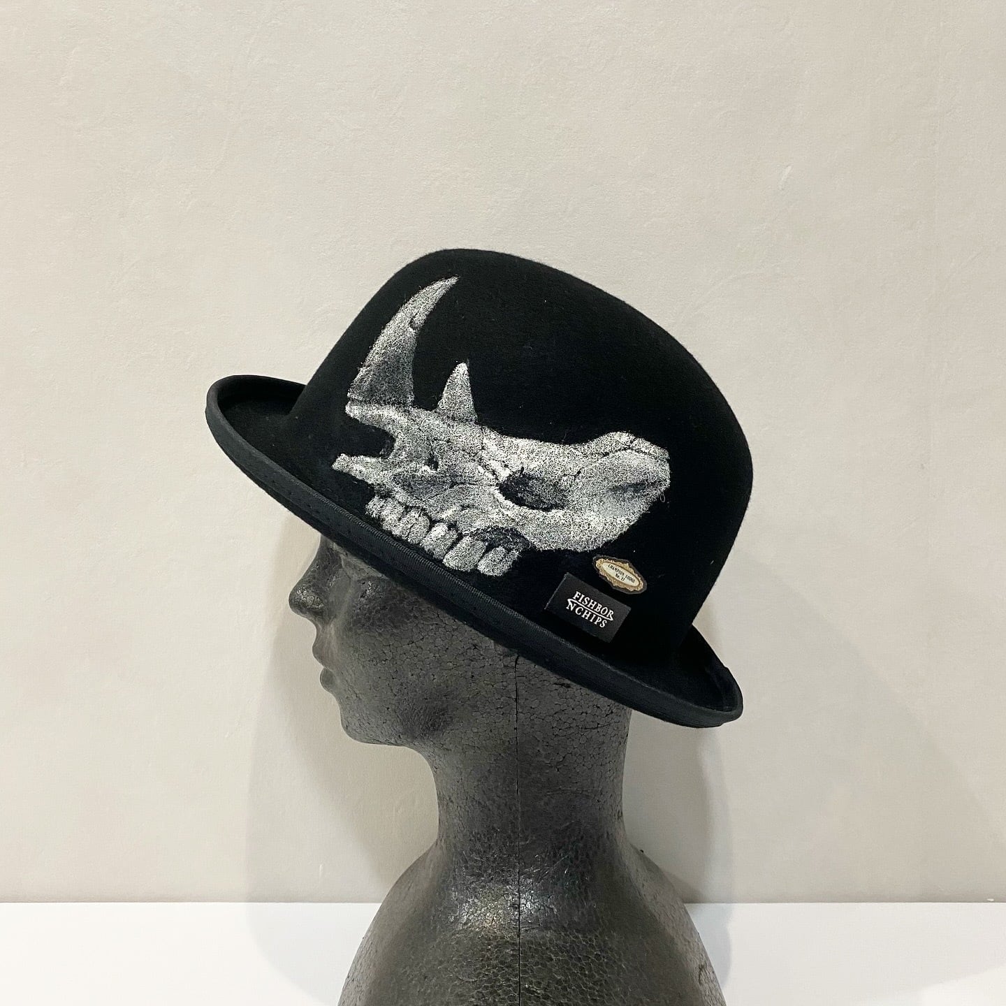 Fish Born Chips | Schrodinger's closet