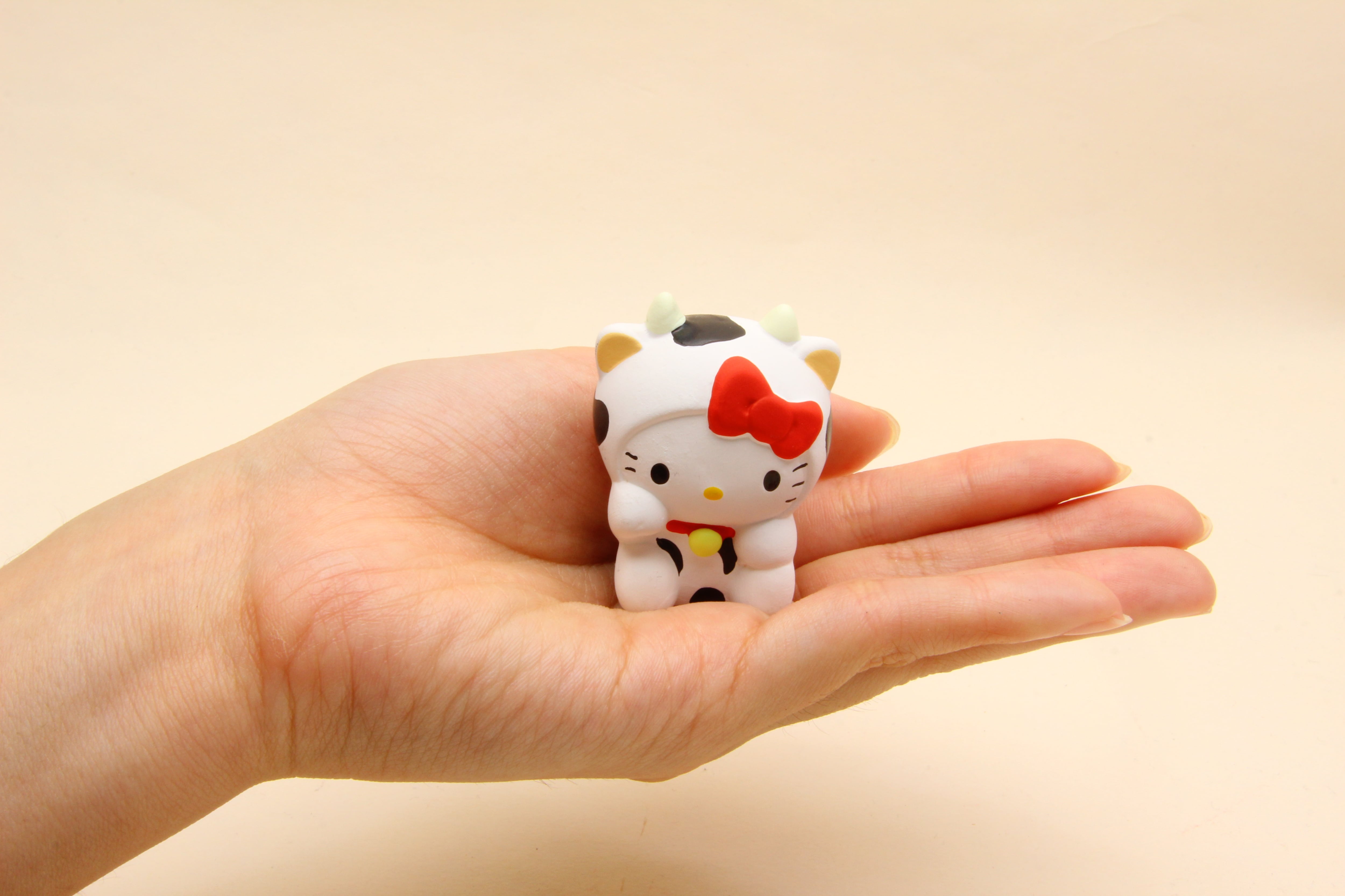 ハローキティ開運占い十二支 丑 | おみくじ工房