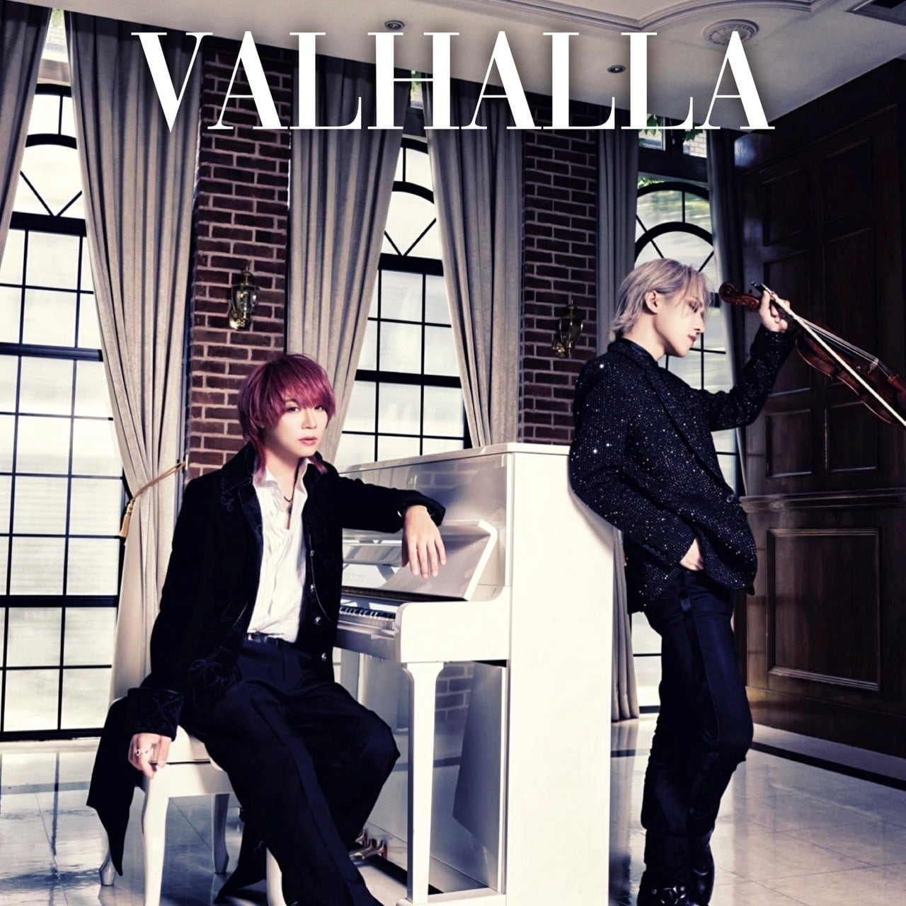 CDアルバム】VIEWON 1st ALBUM『VALHALLA』 | SAINT NOIR MUSIC ONLINE