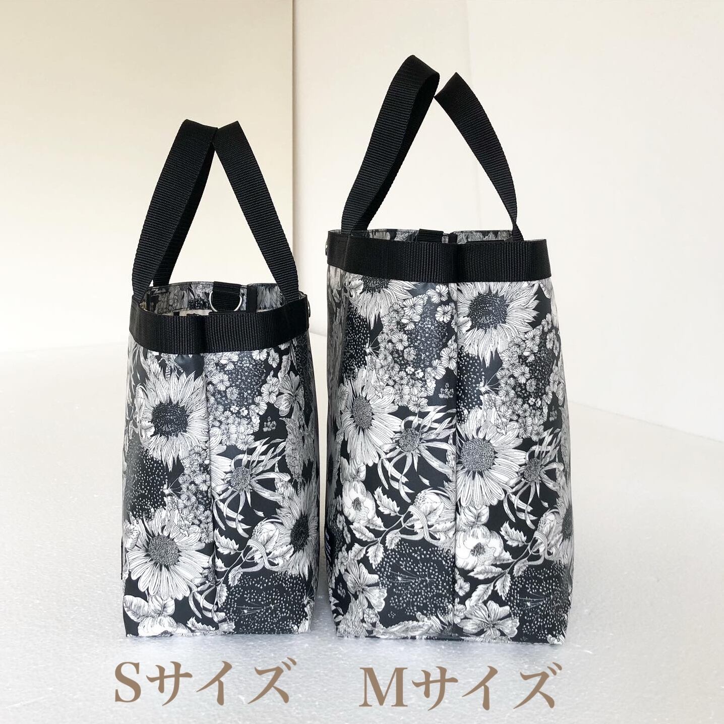 トートバッグ M リバティ ラミネート スウィムダンクレア ブラック